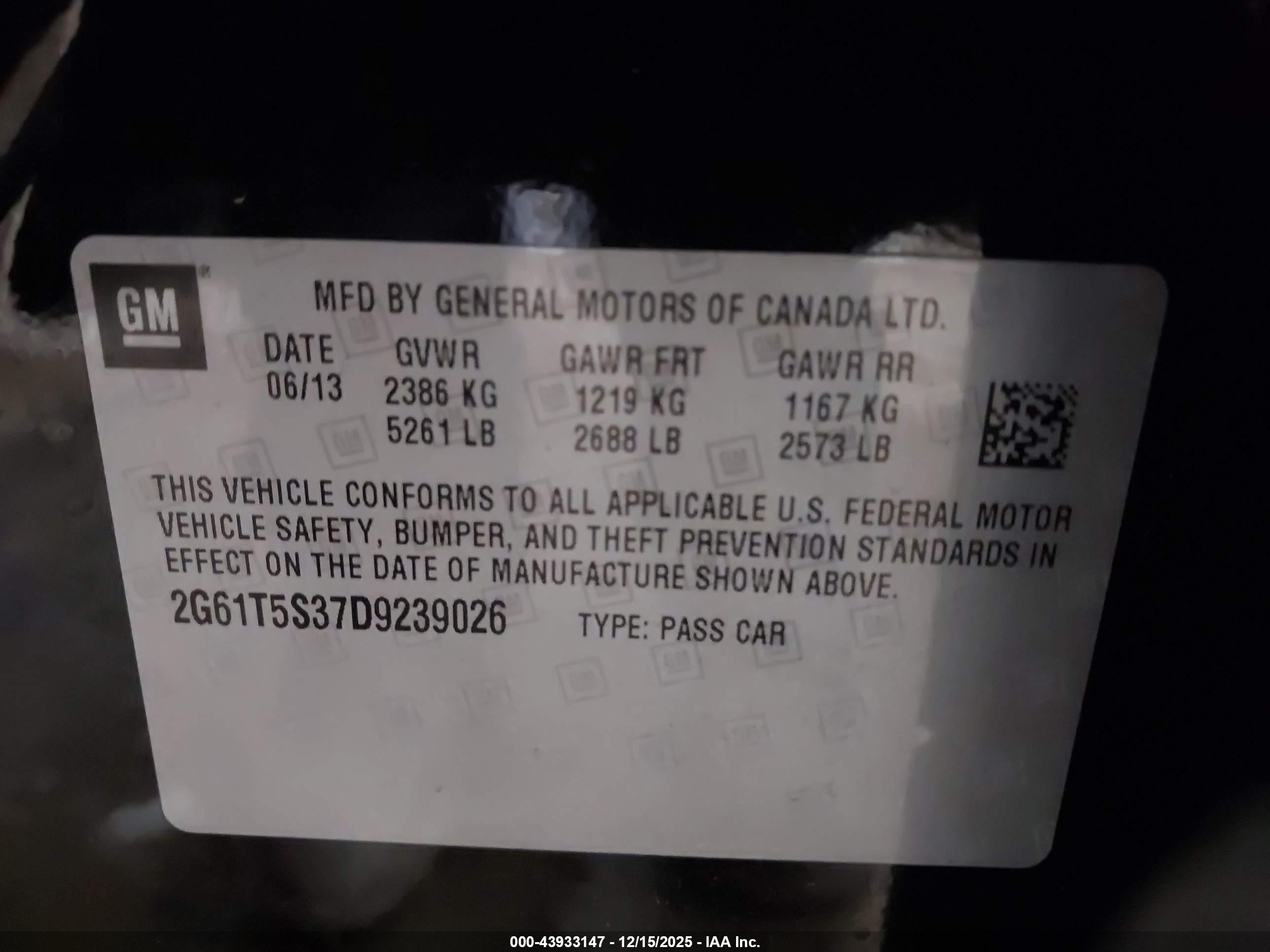 CADILLAC XTS image 9