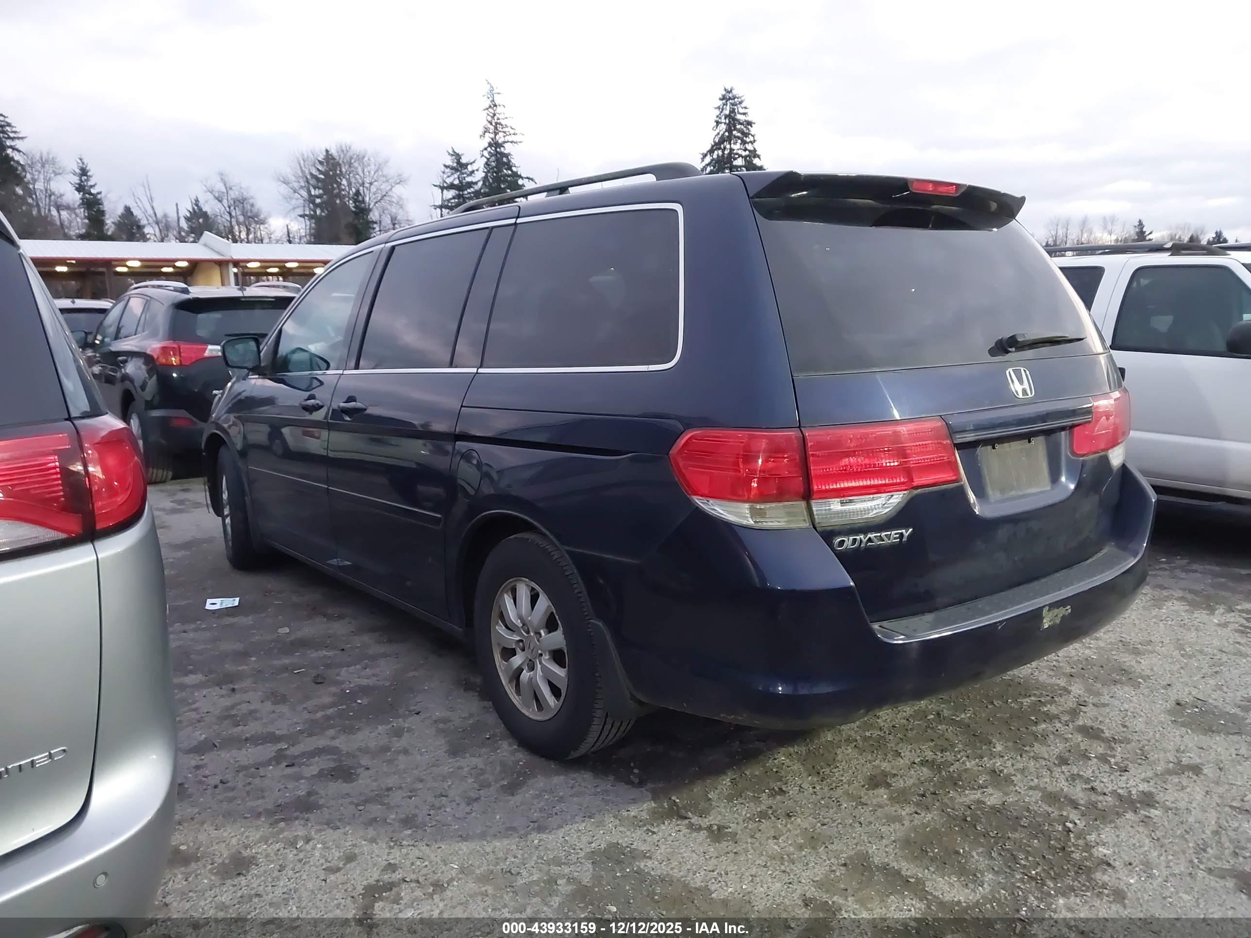 HONDA ODYSSEY image 3