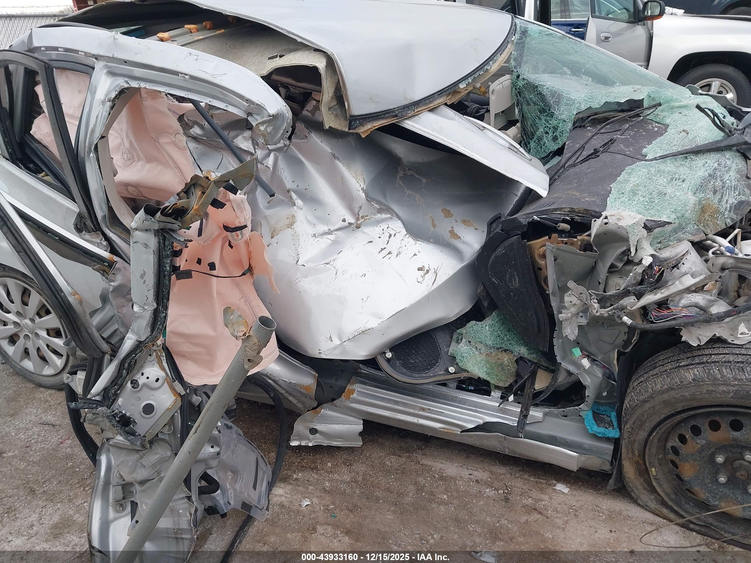 NISSAN SENTRA image 6