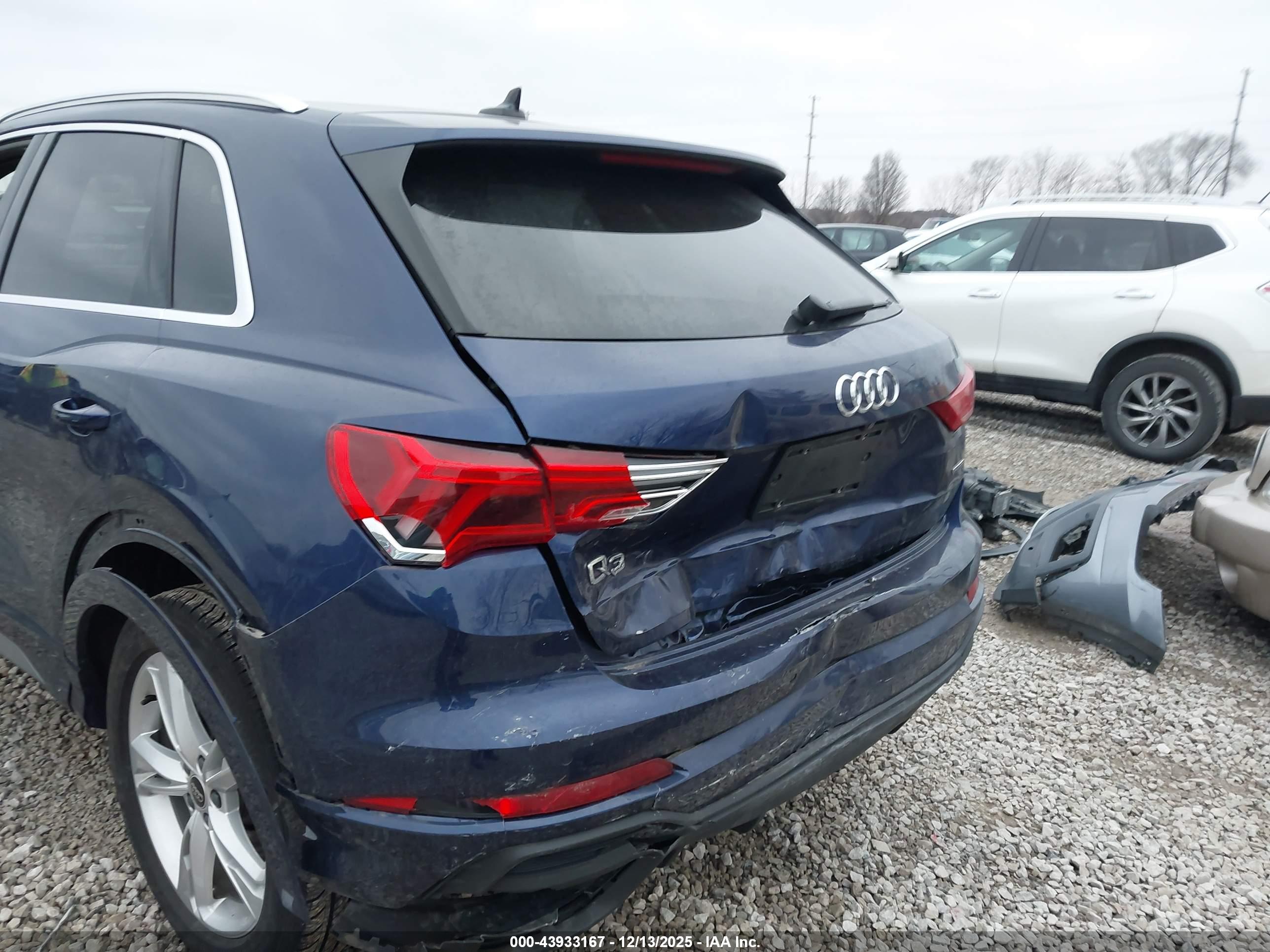 AUDI Q3 image 6