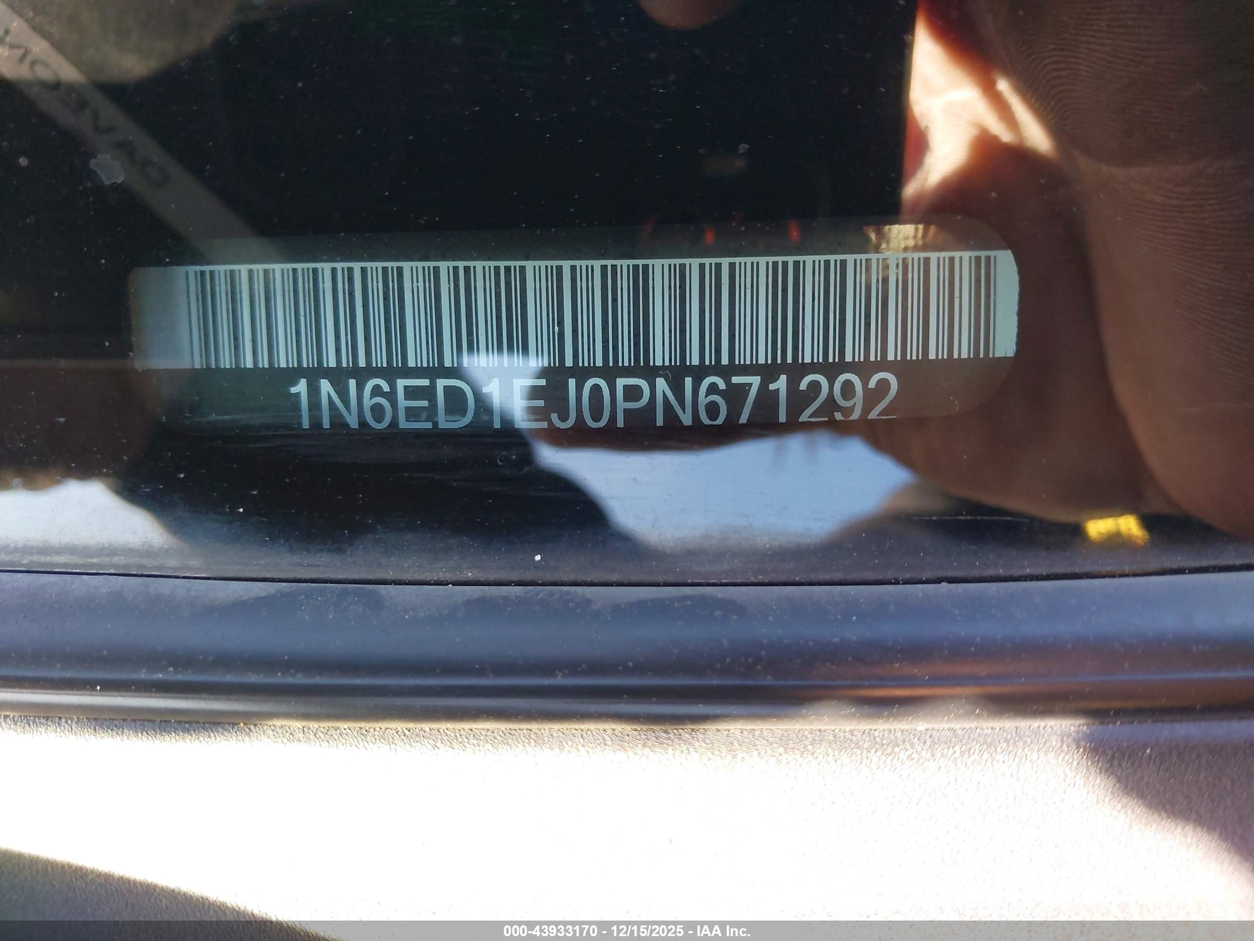 NISSAN FRONTIER image 9
