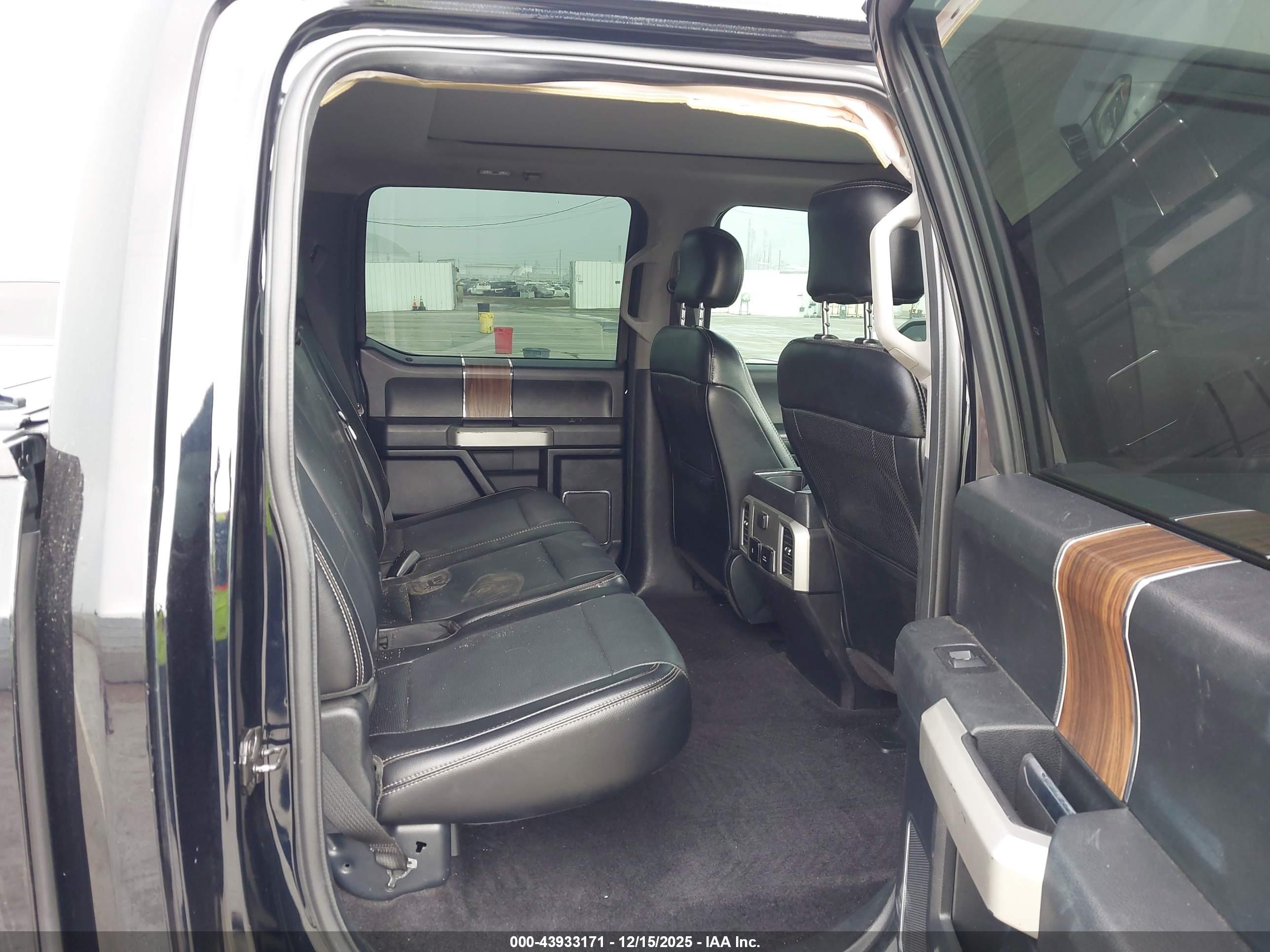 FORD F-150 image 8