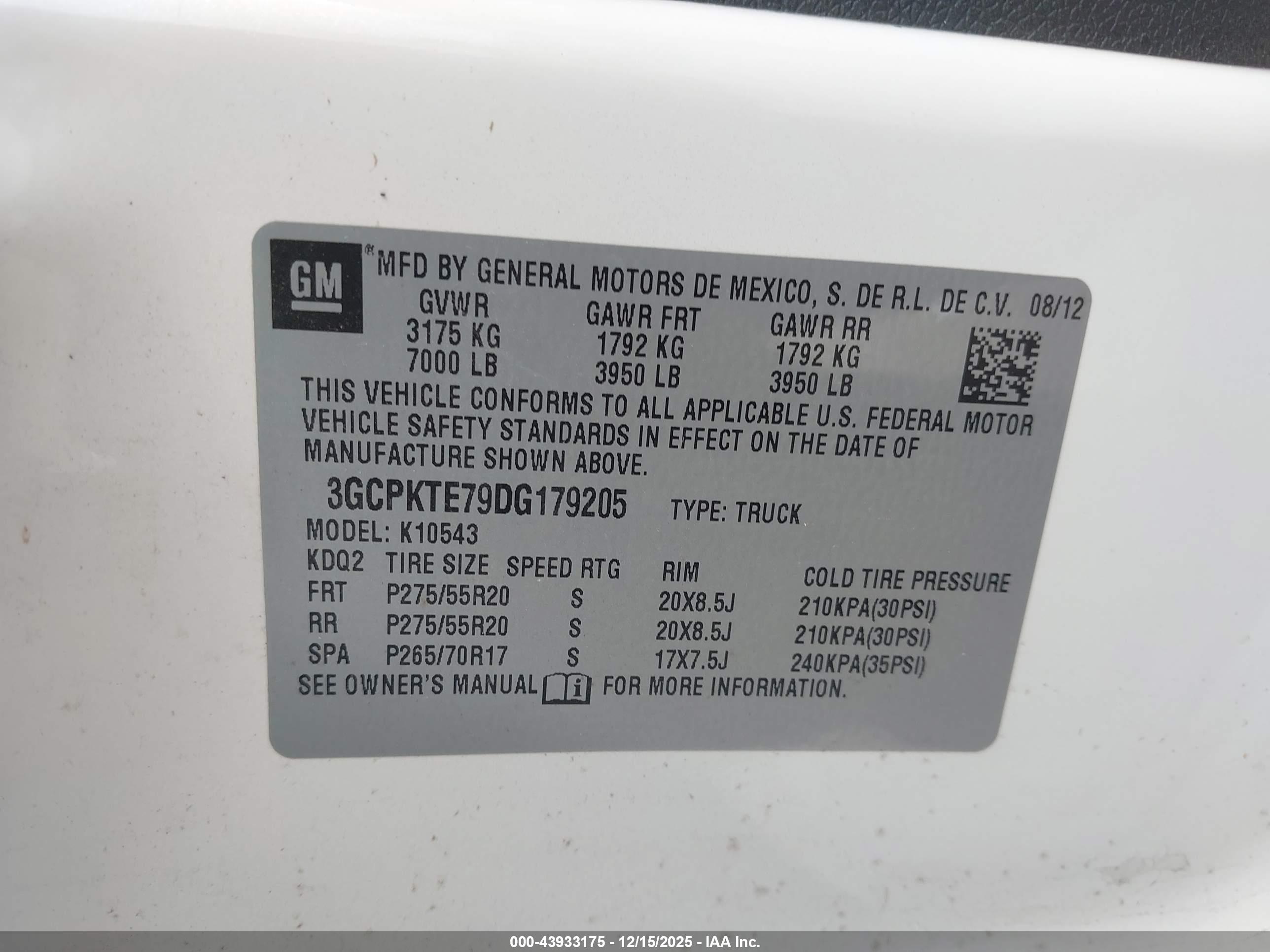 CHEVROLET SILVERADO image 9