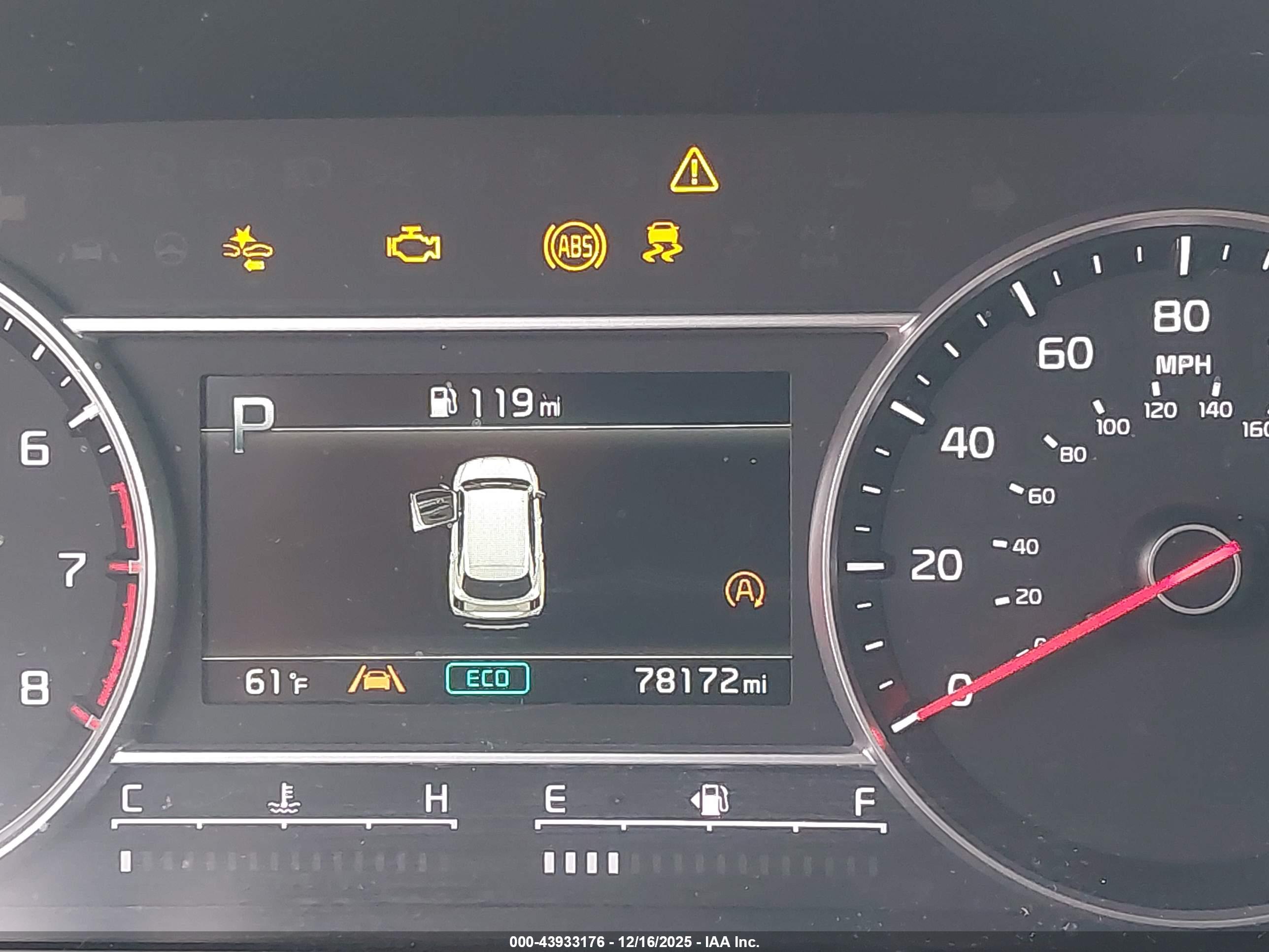 KIA SORENTO image 7