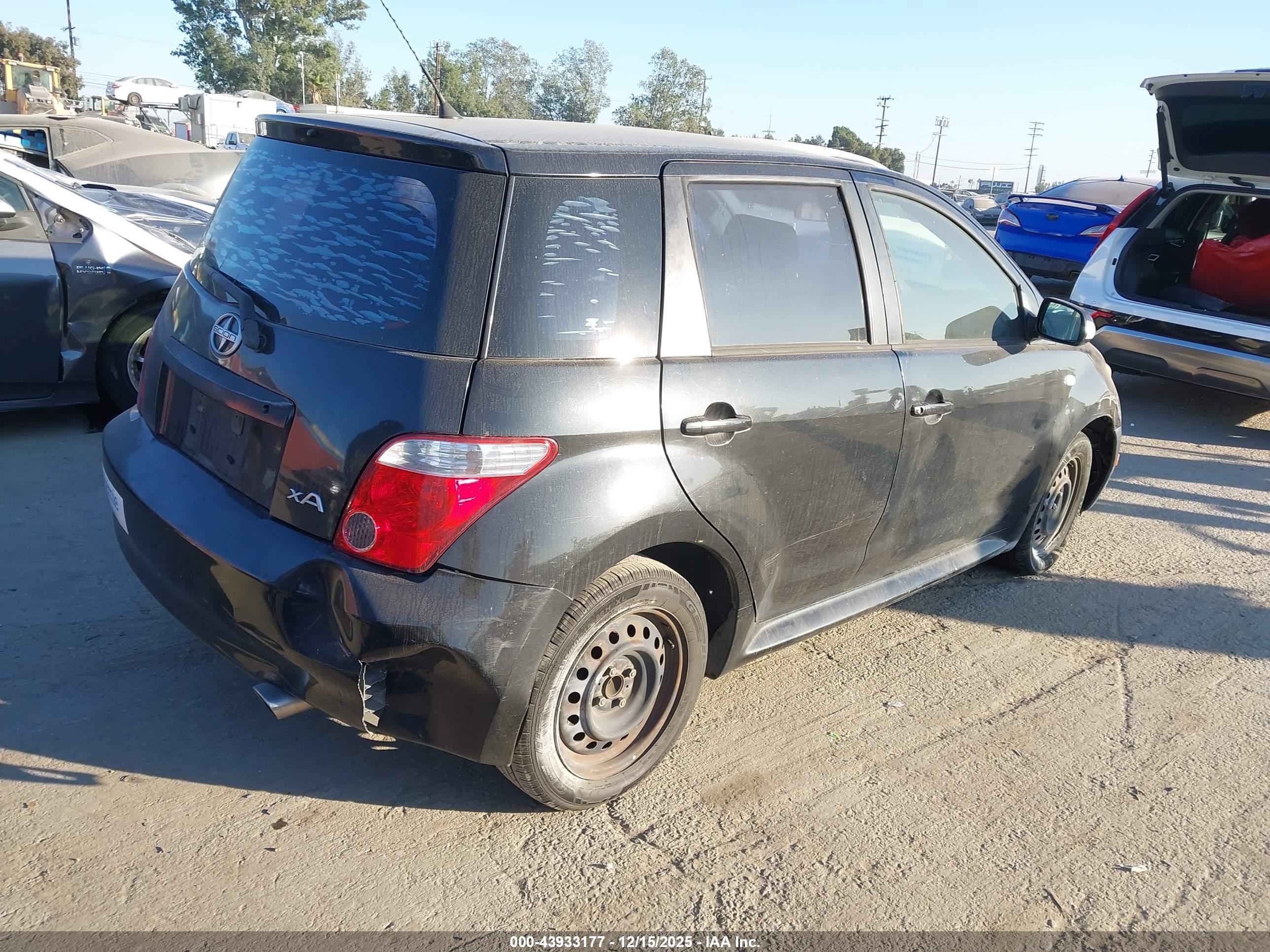 SCION XA image 4