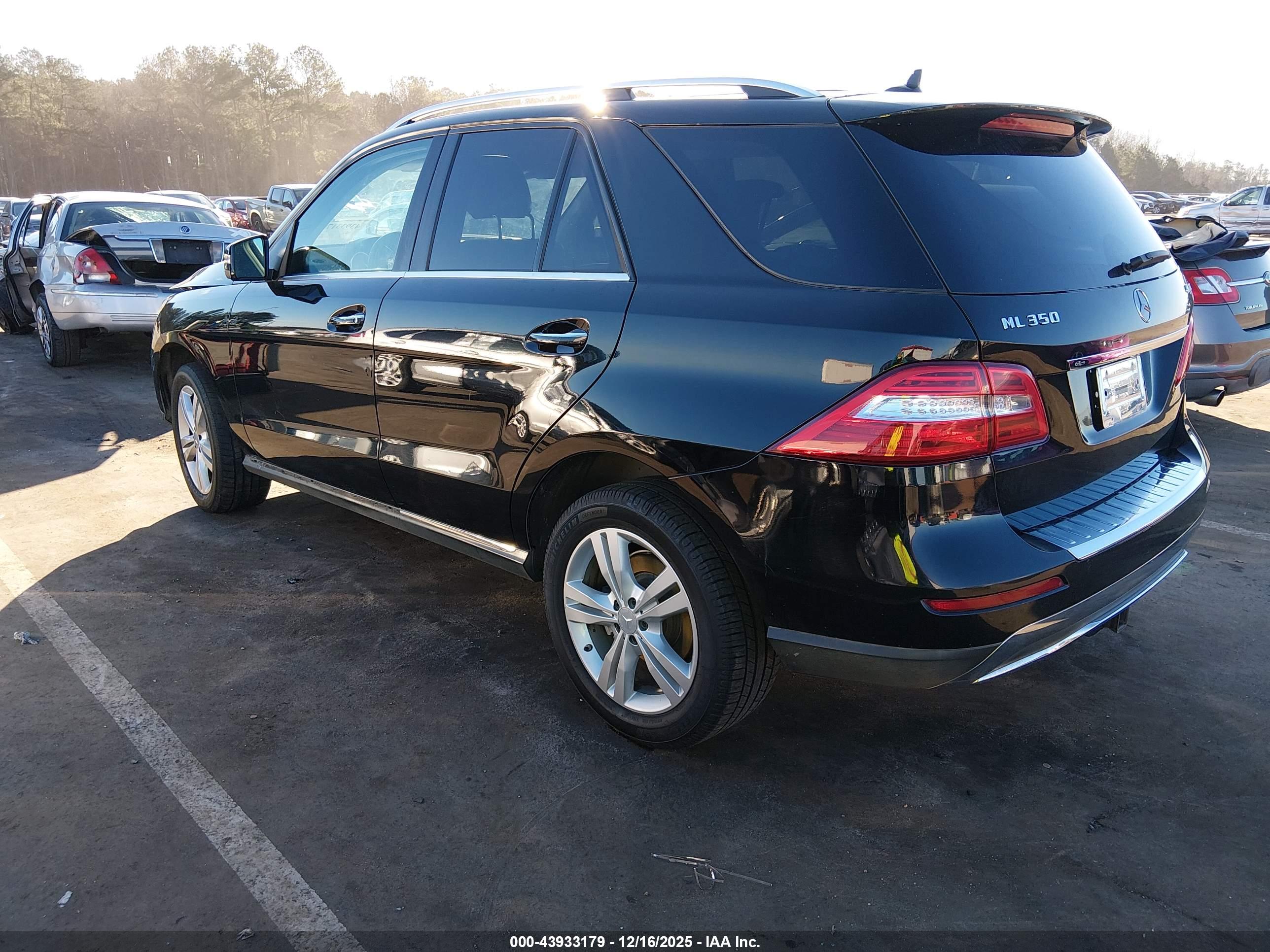 MERCEDES-BENZ ML image 3
