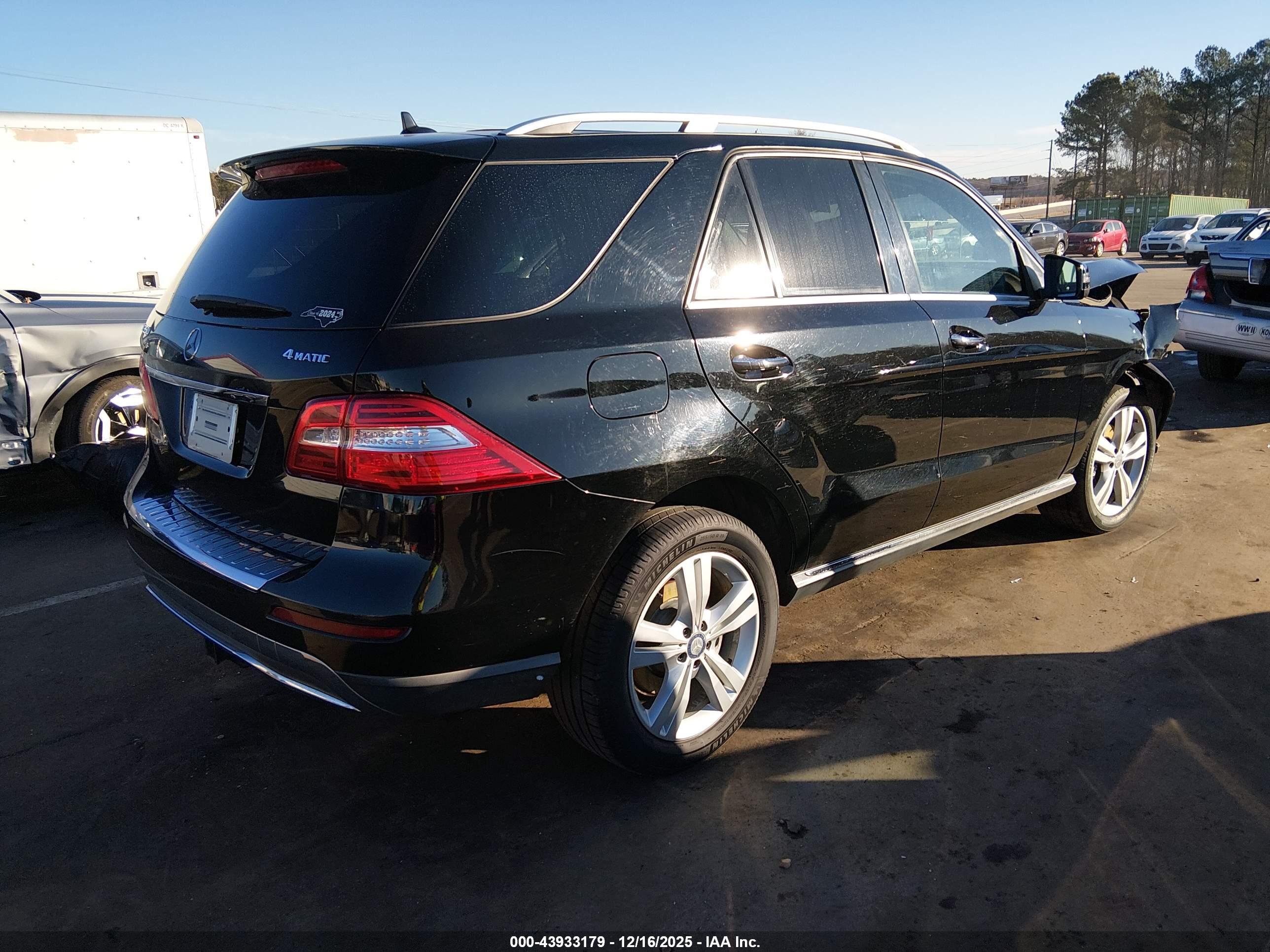 MERCEDES-BENZ ML image 4