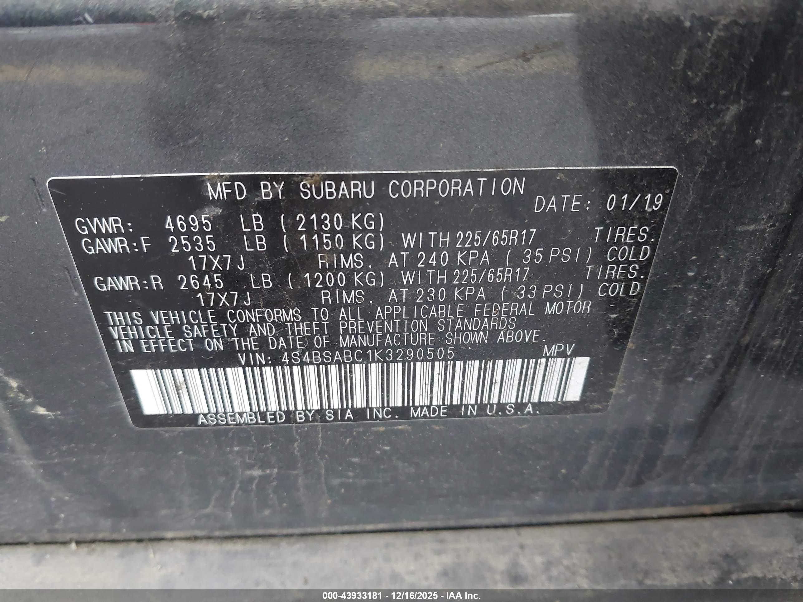 SUBARU OUTBACK image 9
