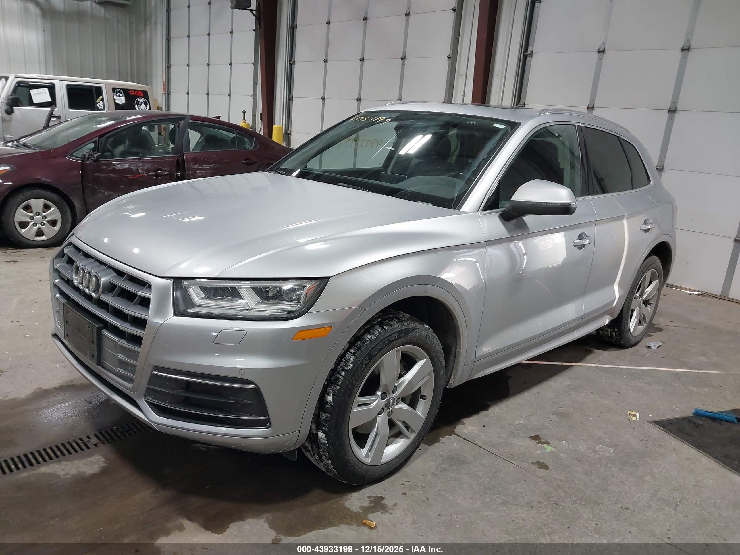 AUDI Q5 image 2