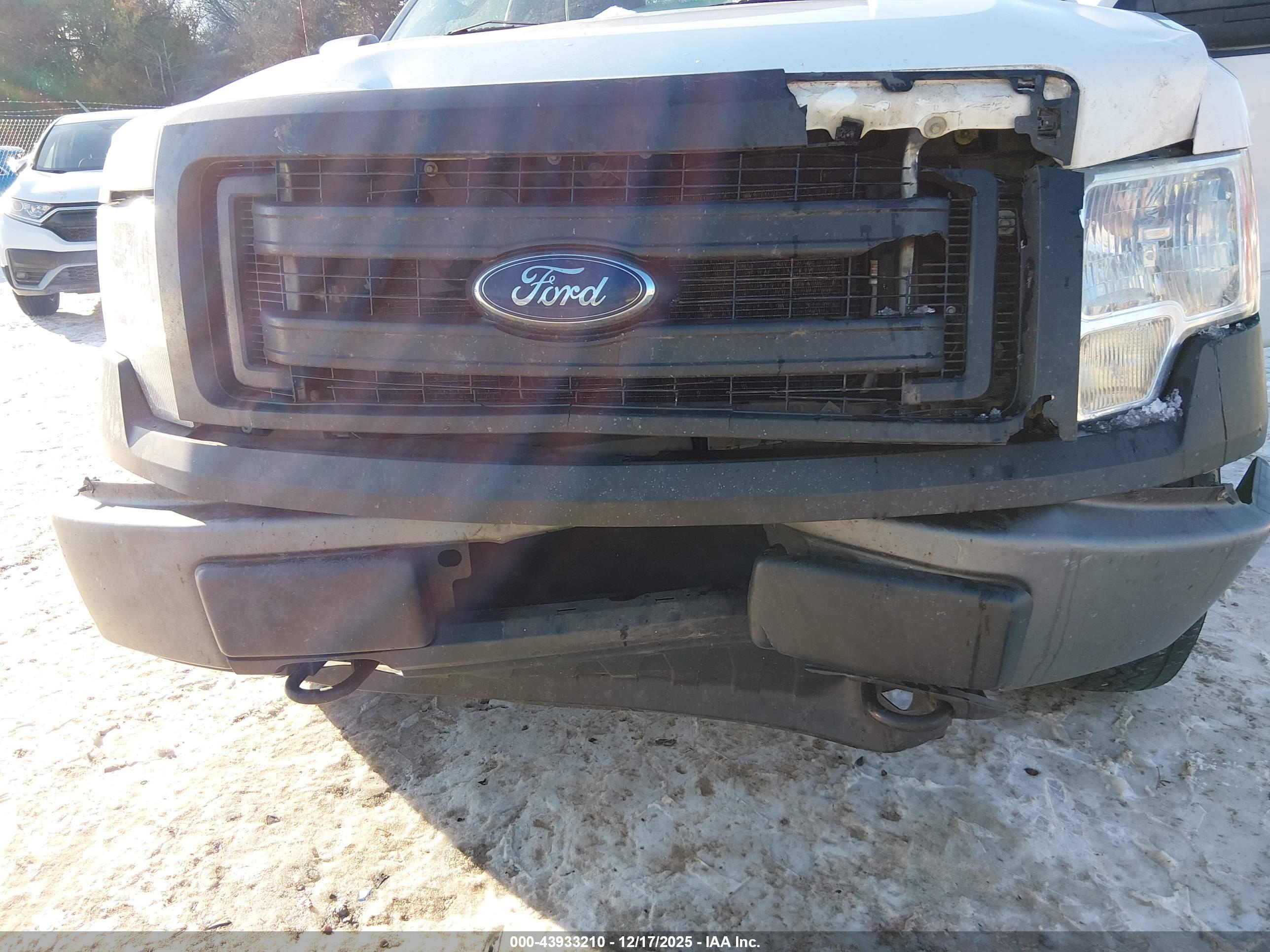 FORD F-150 image 6