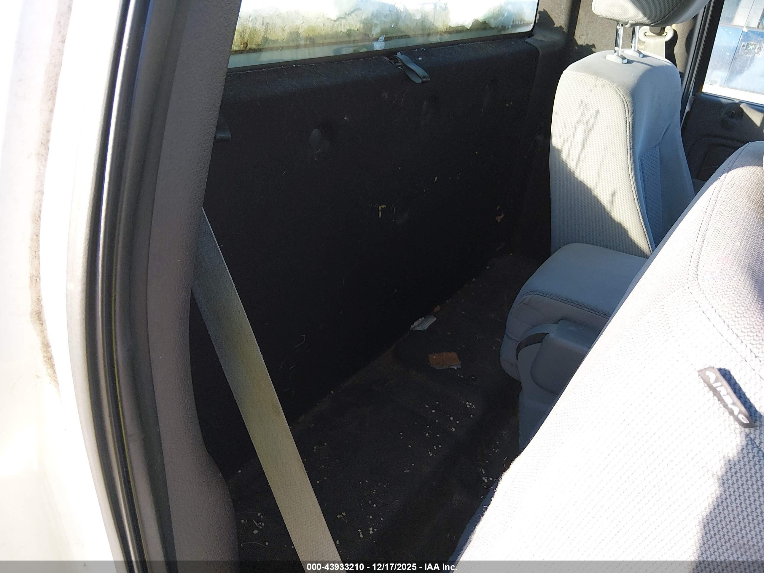 FORD F-150 image 8