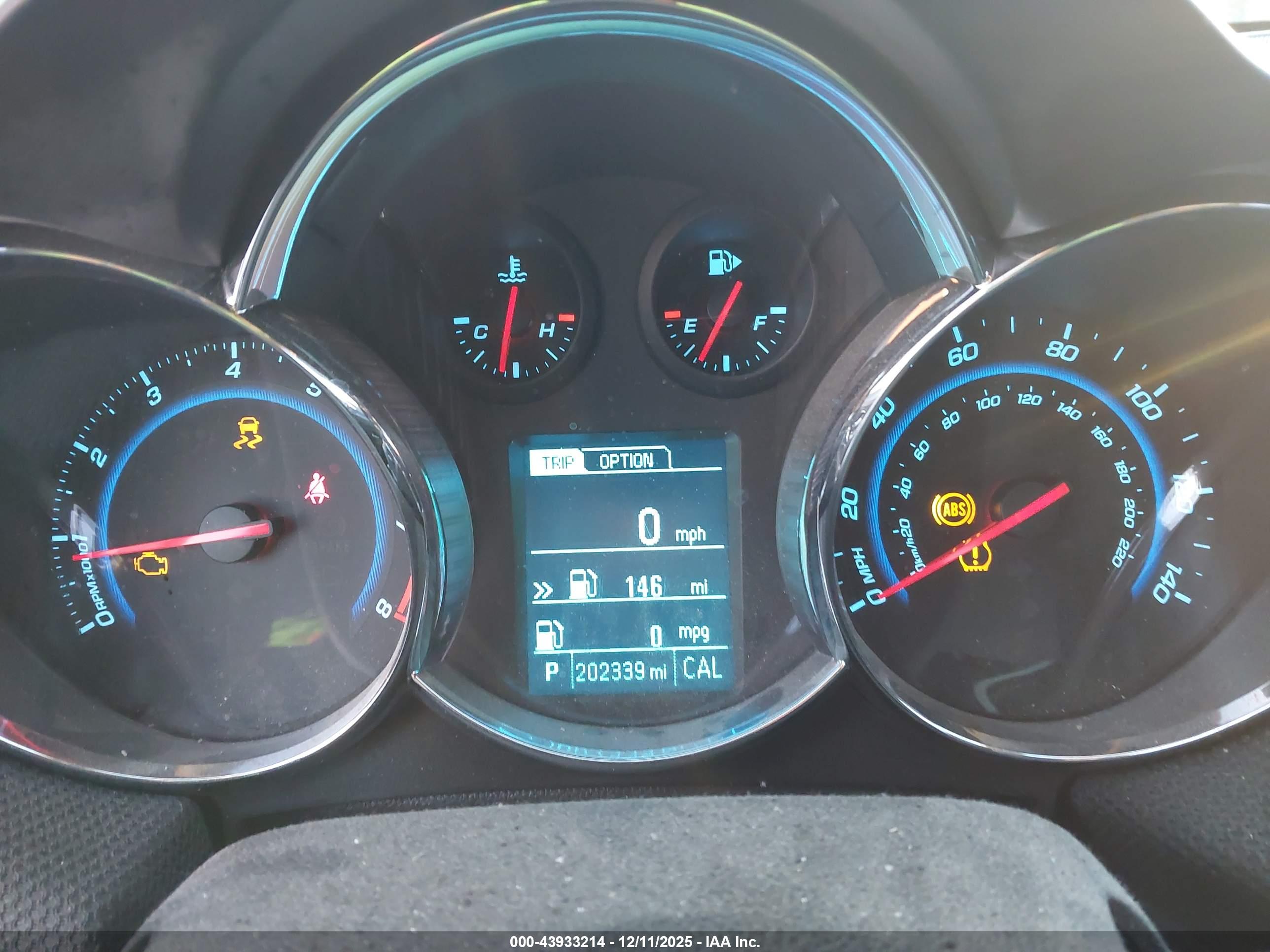 CHEVROLET CRUZE image 7