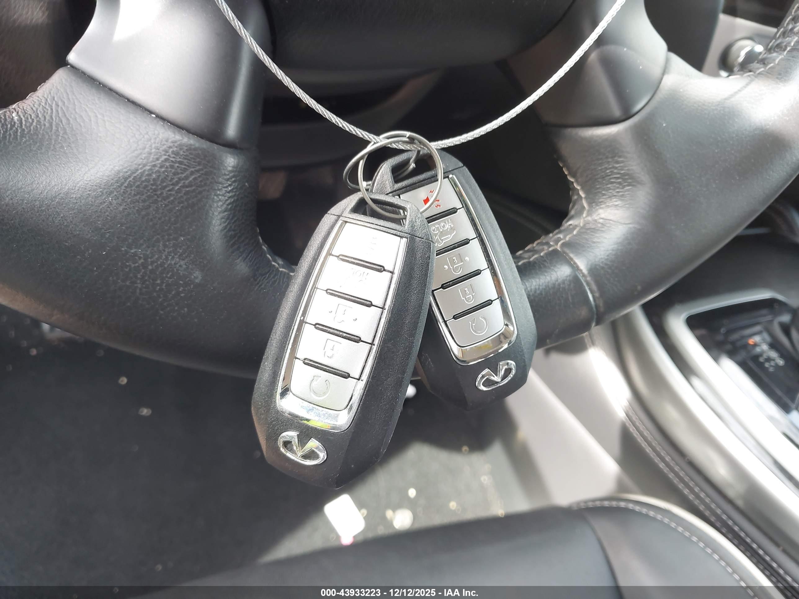 INFINITI QX60 image 11