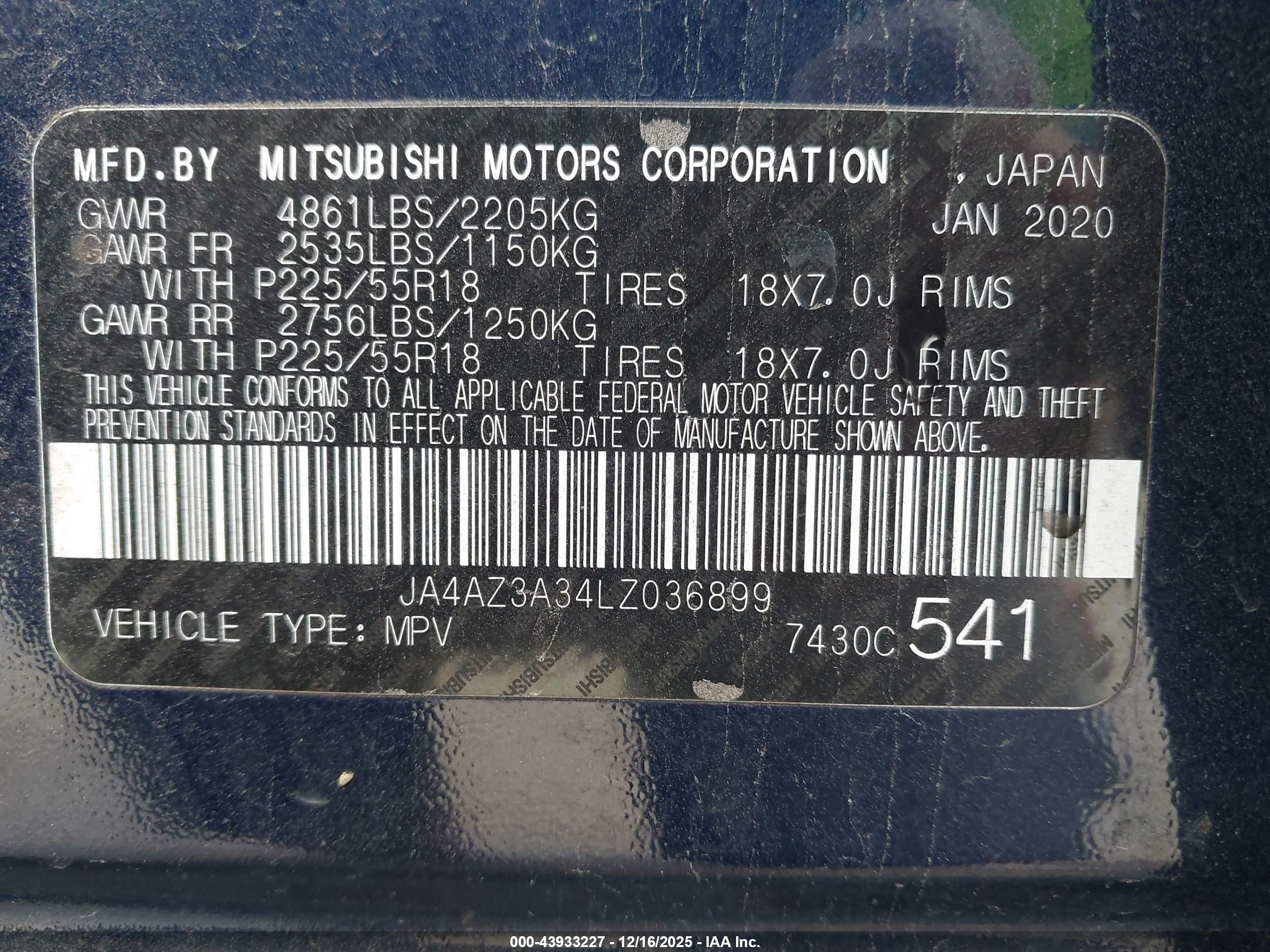 MITSUBISHI OUTLANDER image 9
