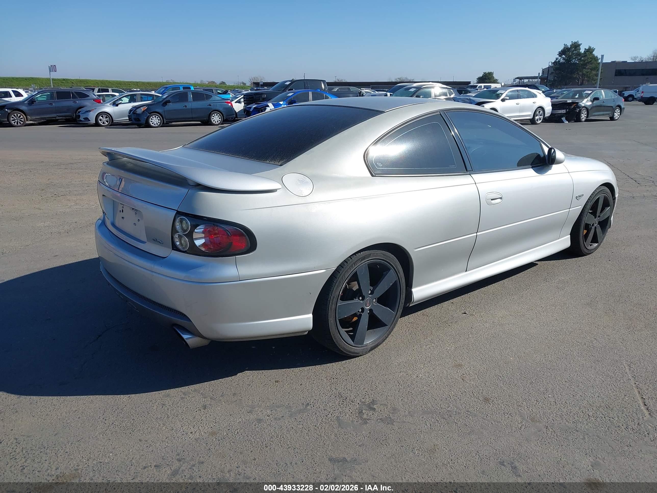 PONTIAC GTO image 4