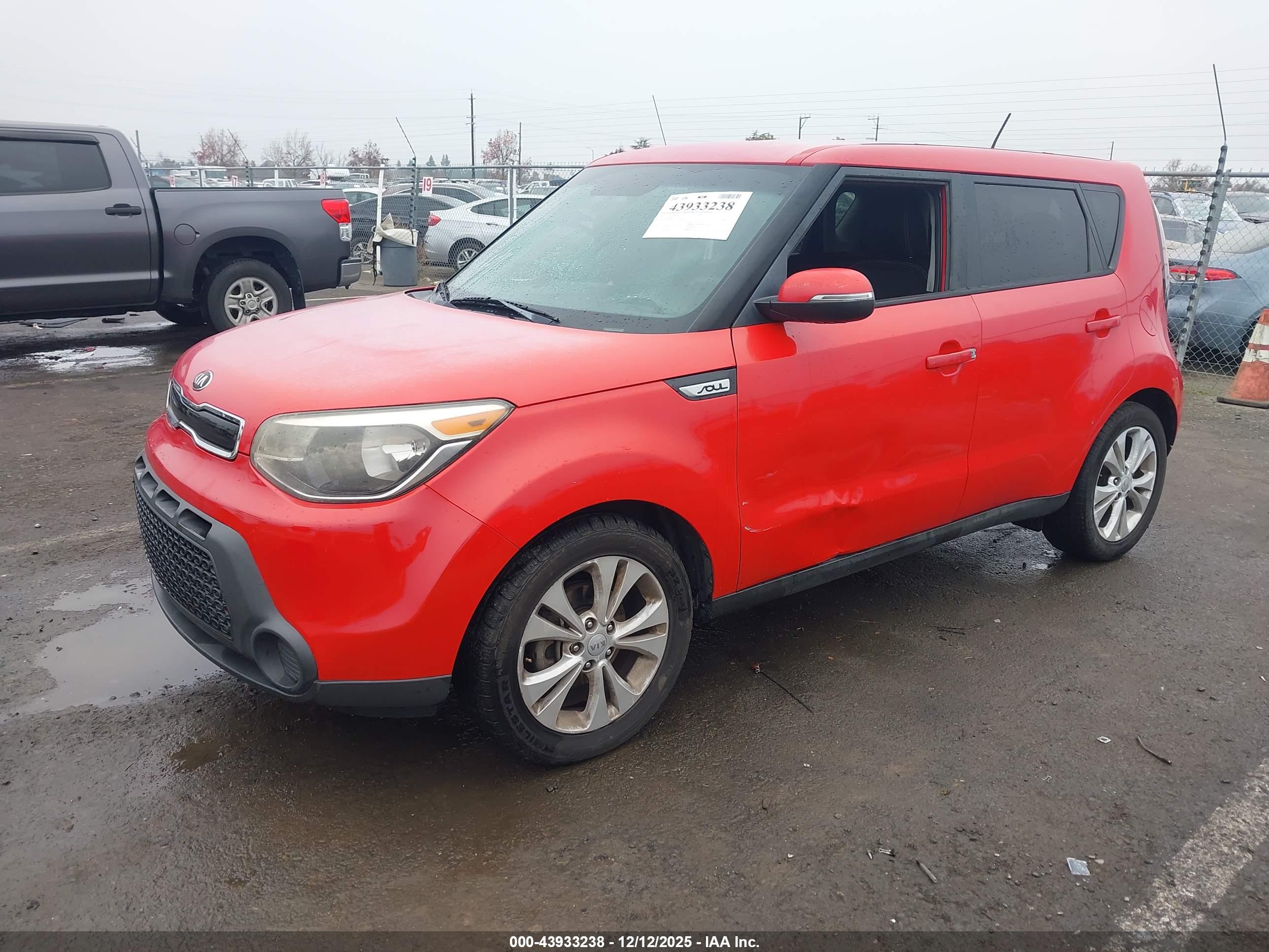 KIA SOUL image 2