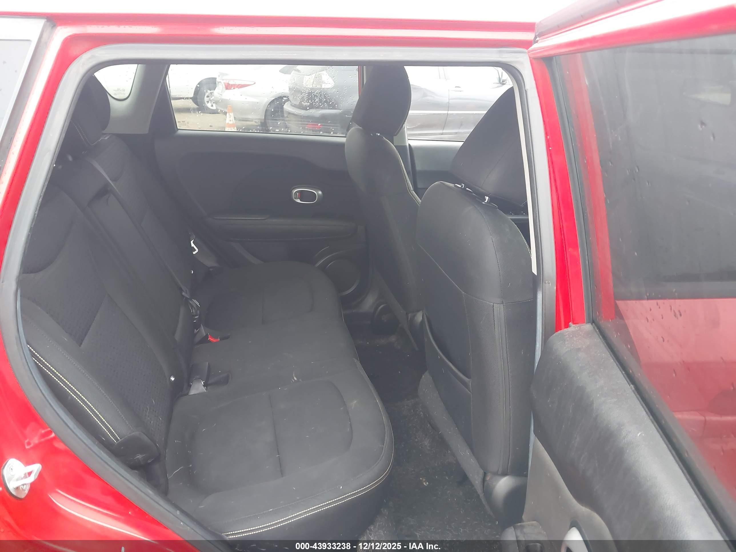 KIA SOUL image 8