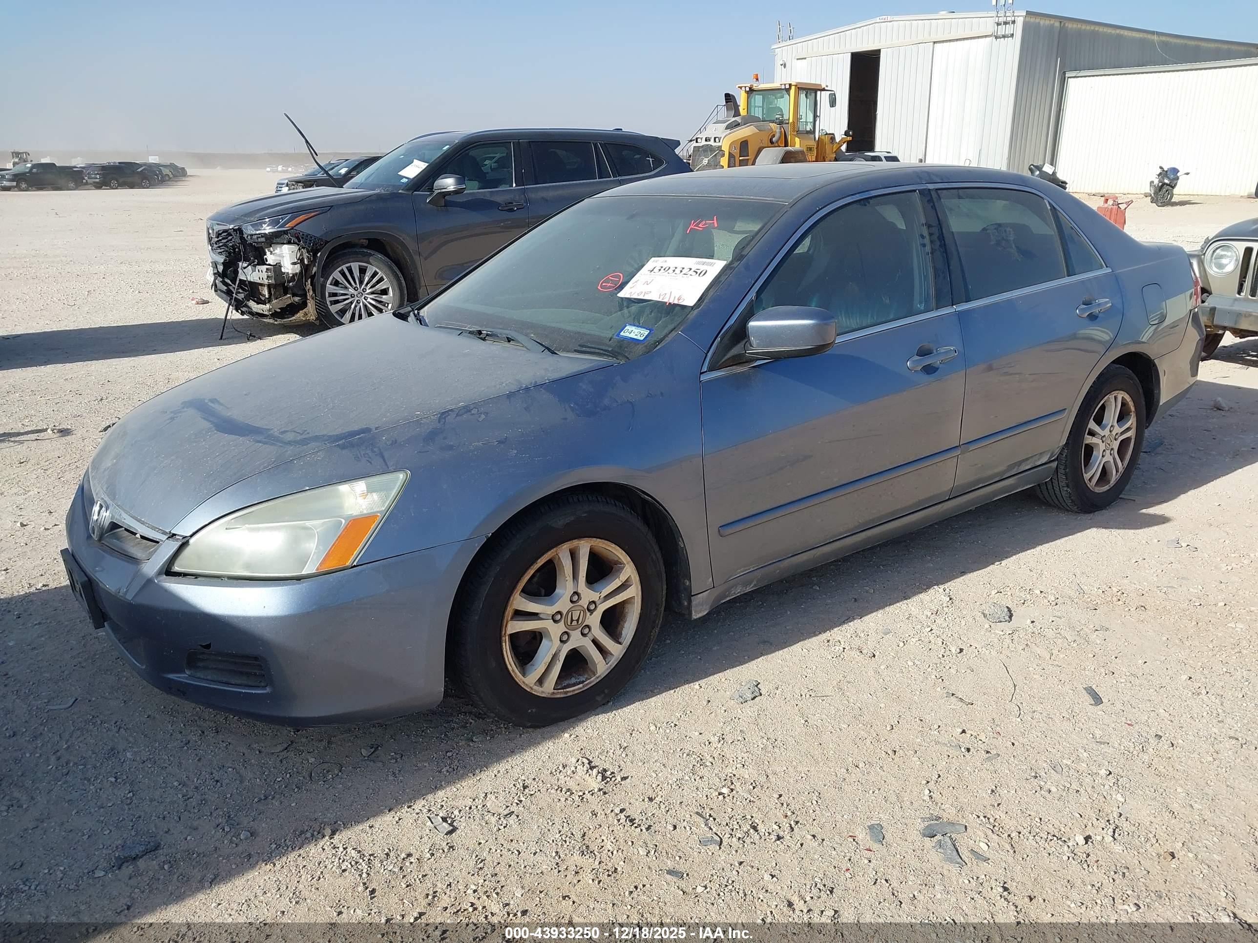HONDA ACCORD image 2