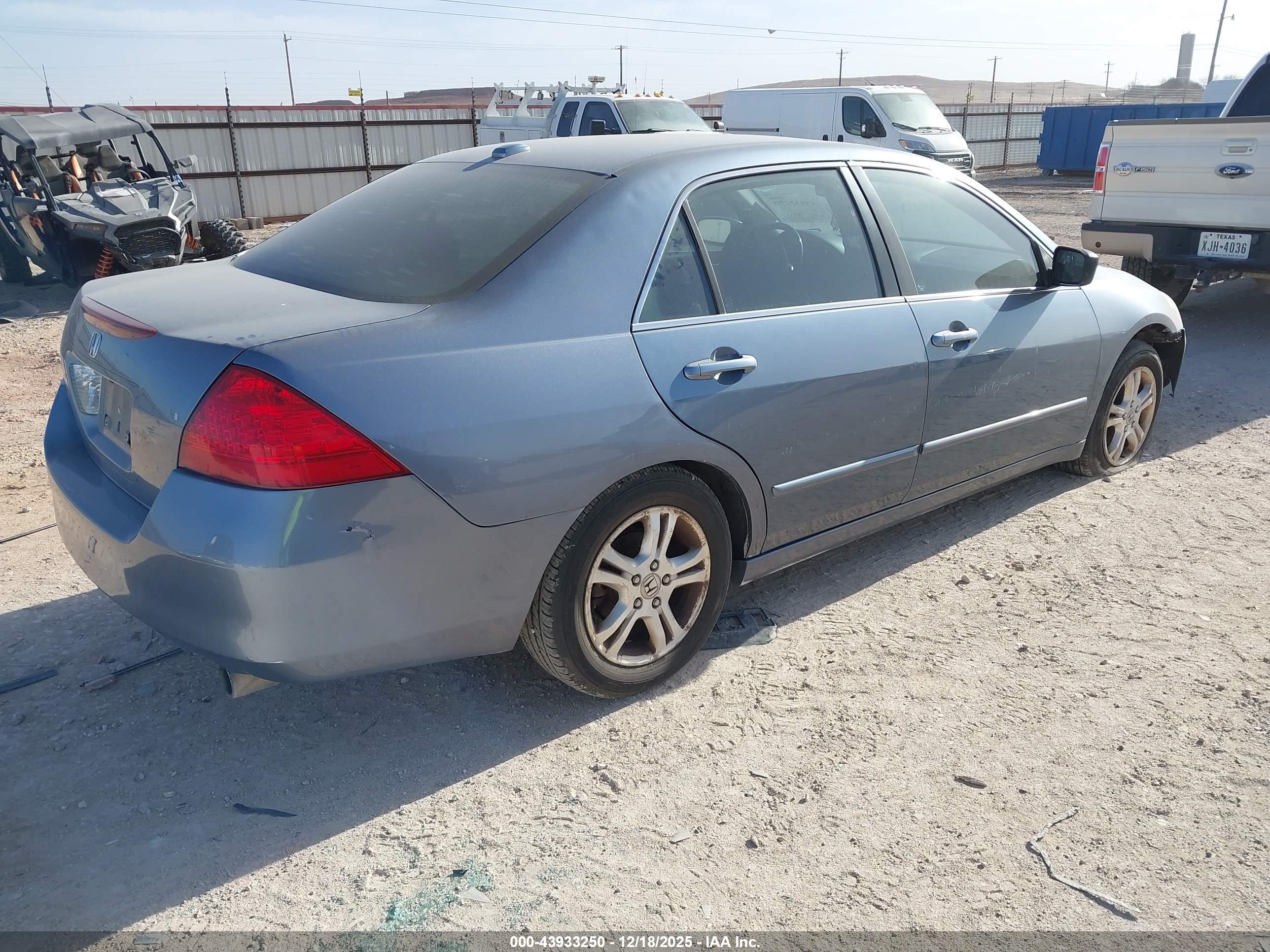 HONDA ACCORD image 4