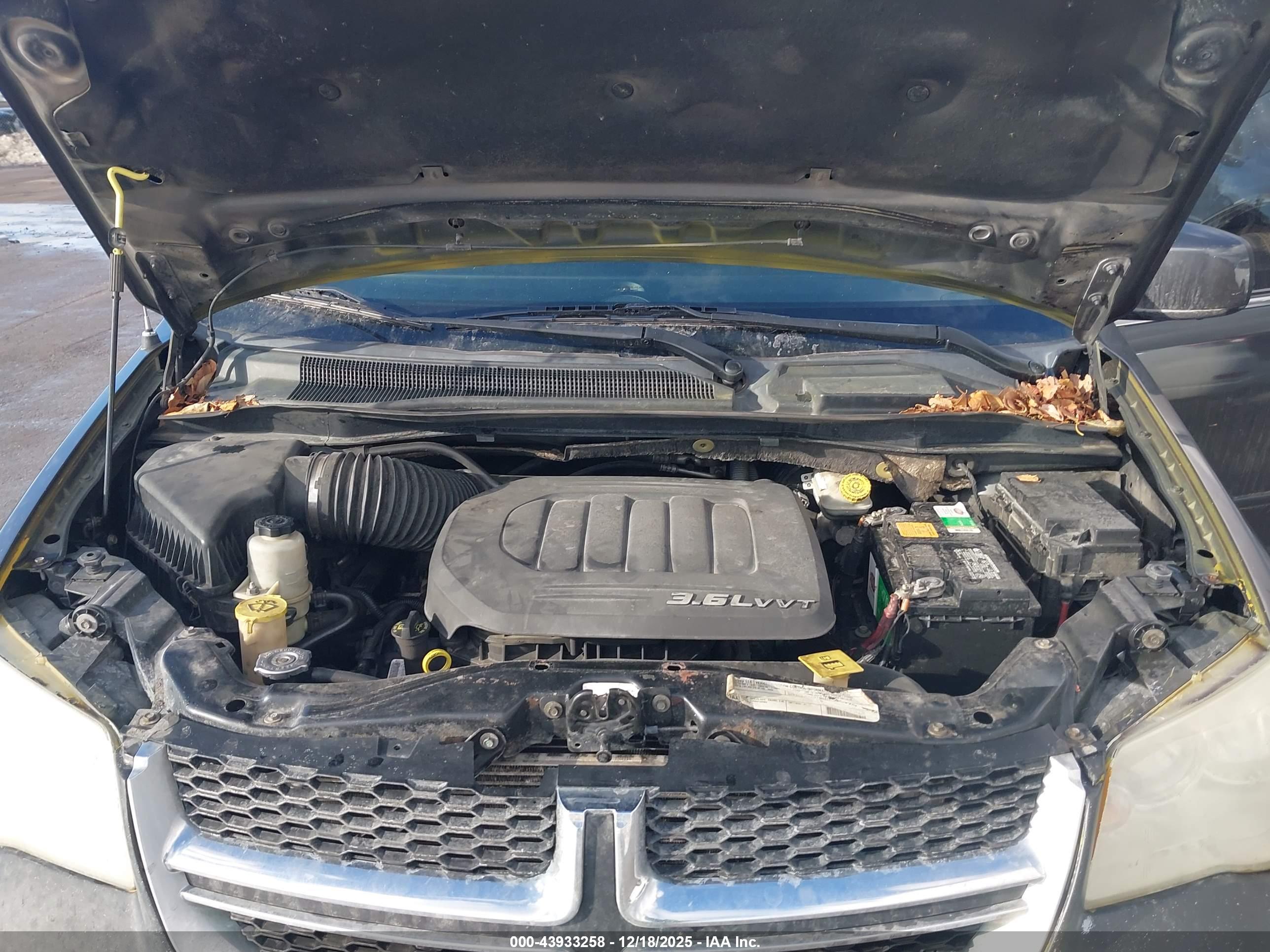 DODGE GRAND image 10