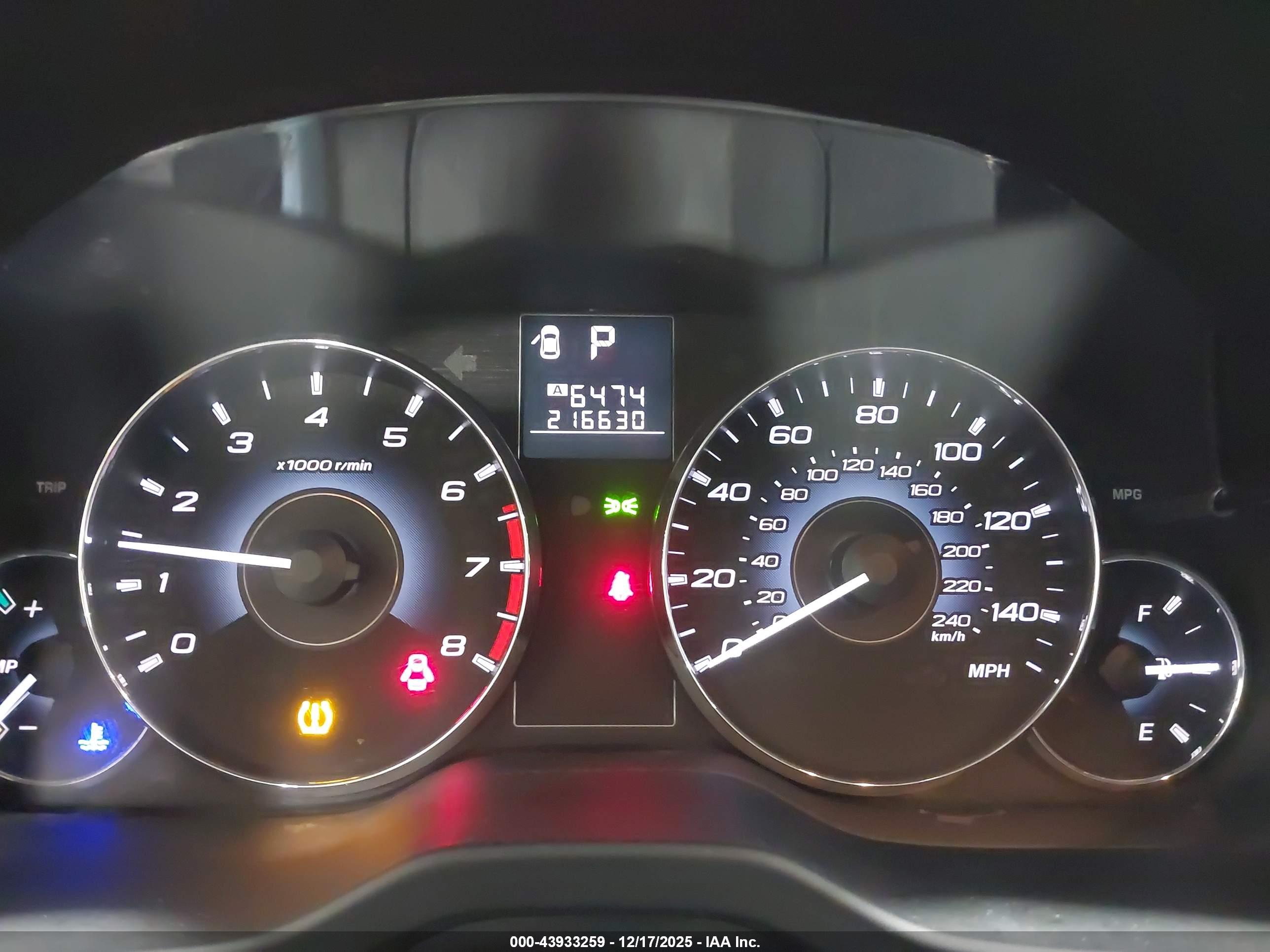 SUBARU OUTBACK image 7