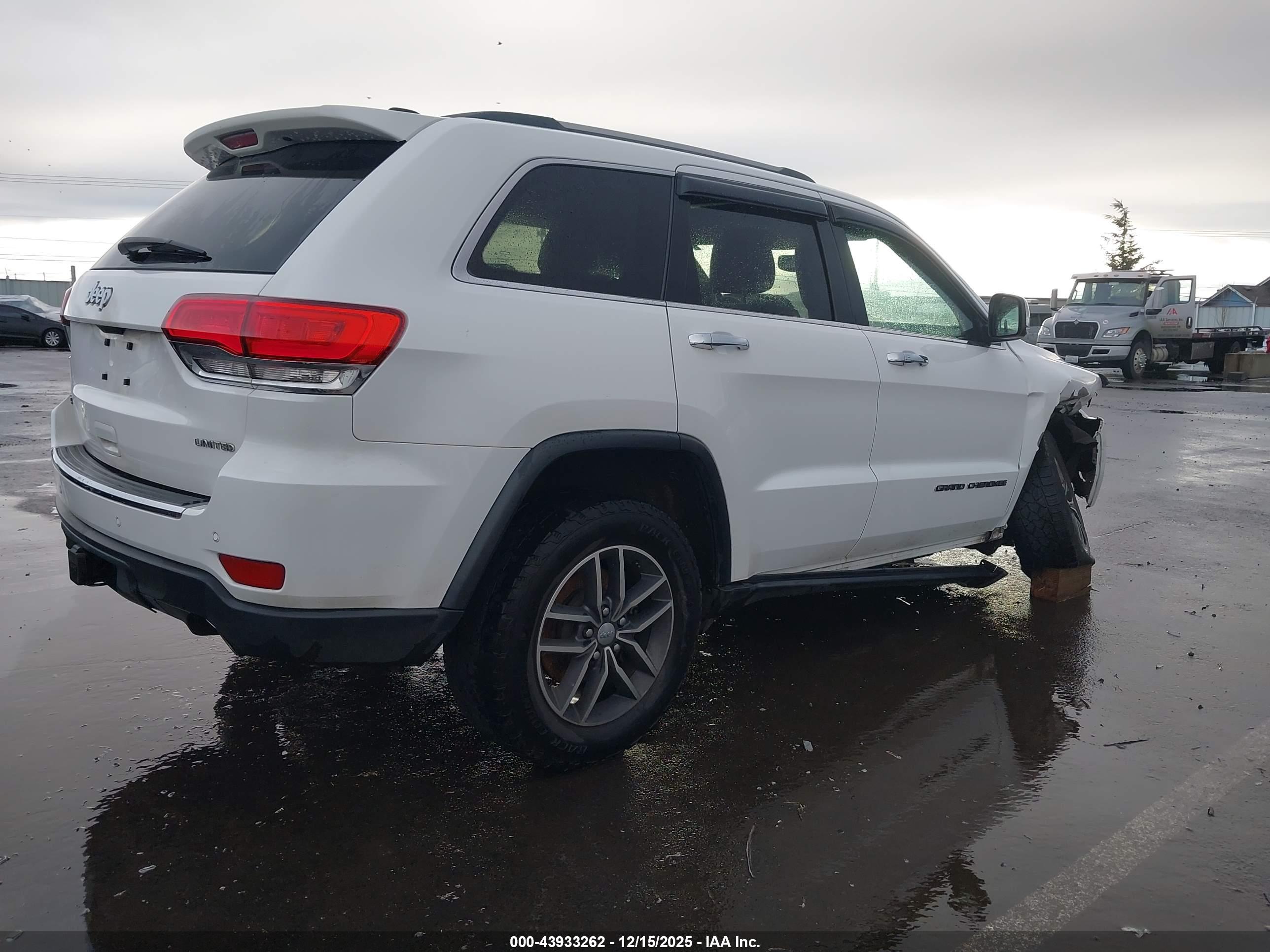 JEEP GRAND image 4