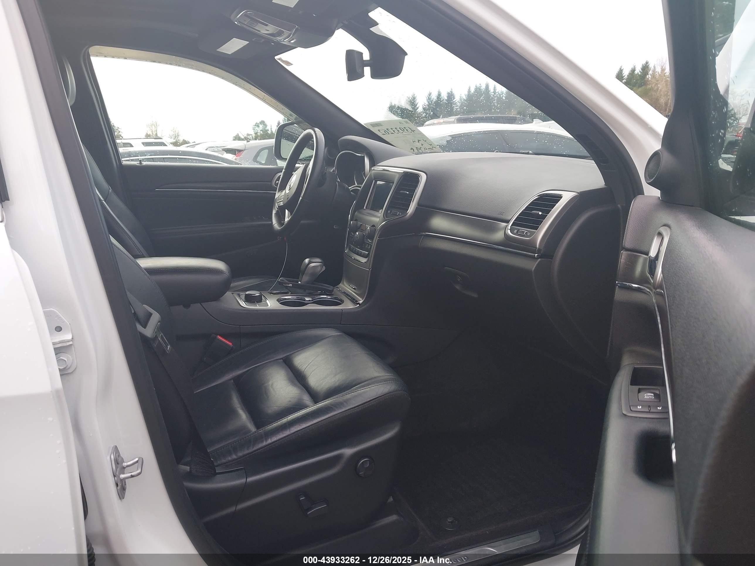 JEEP GRAND image 5
