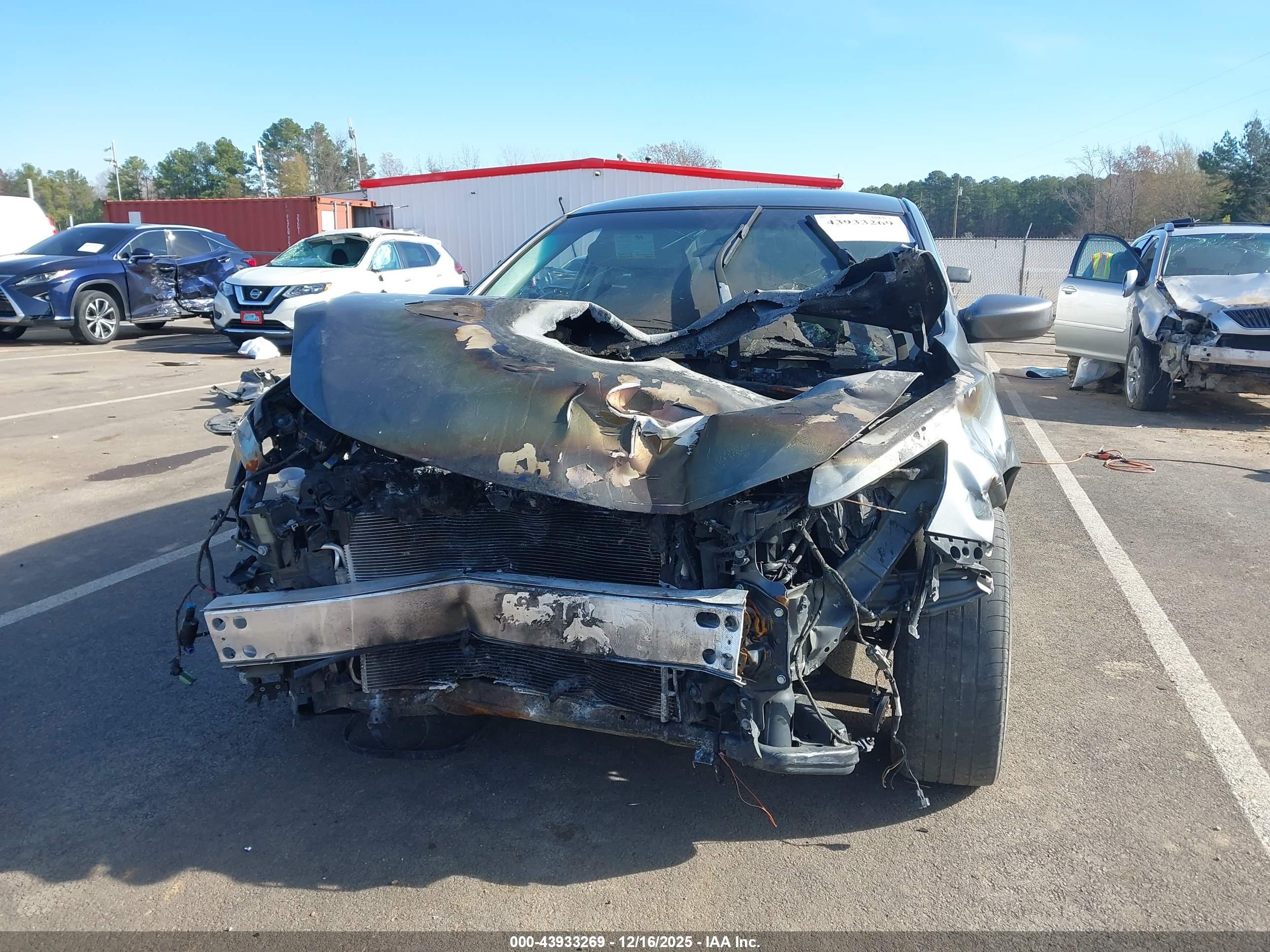 NISSAN ALTIMA image 6