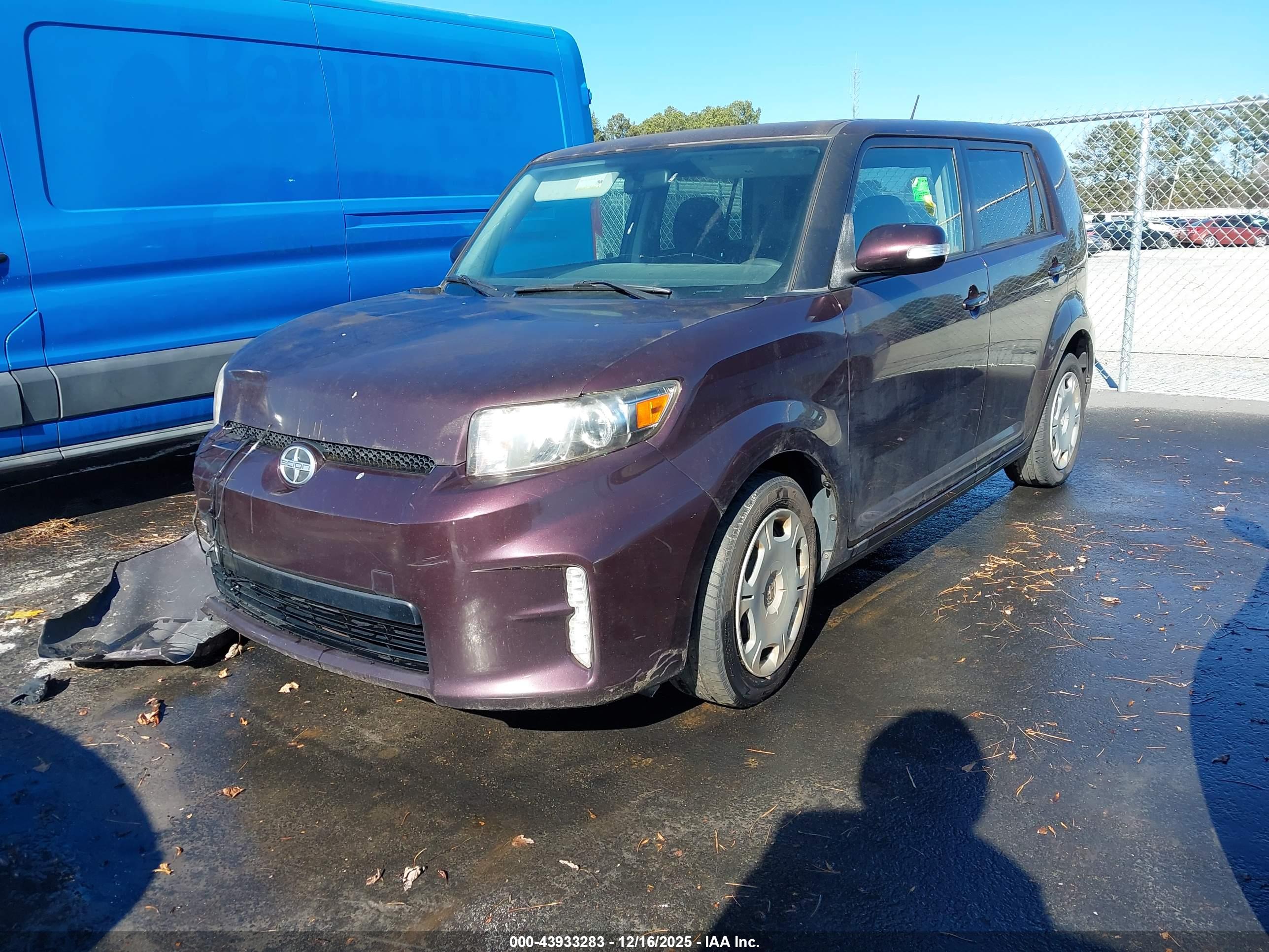 SCION XB image 2