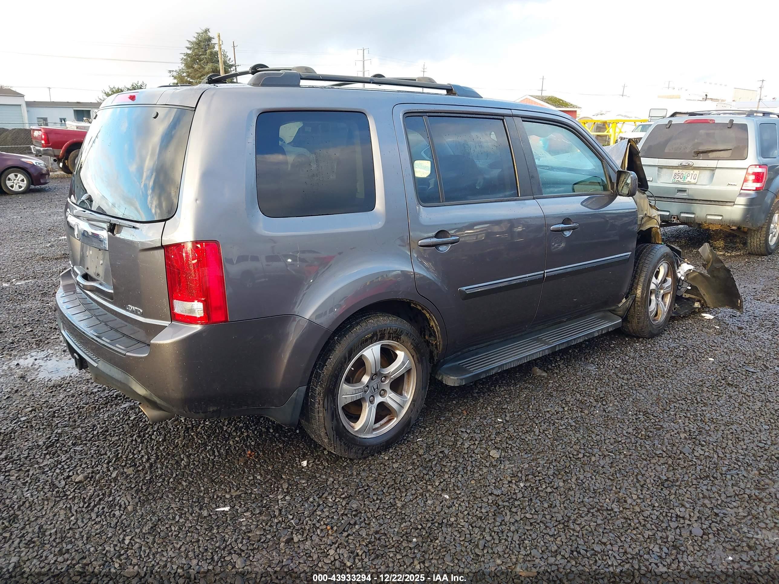 HONDA PILOT image 4