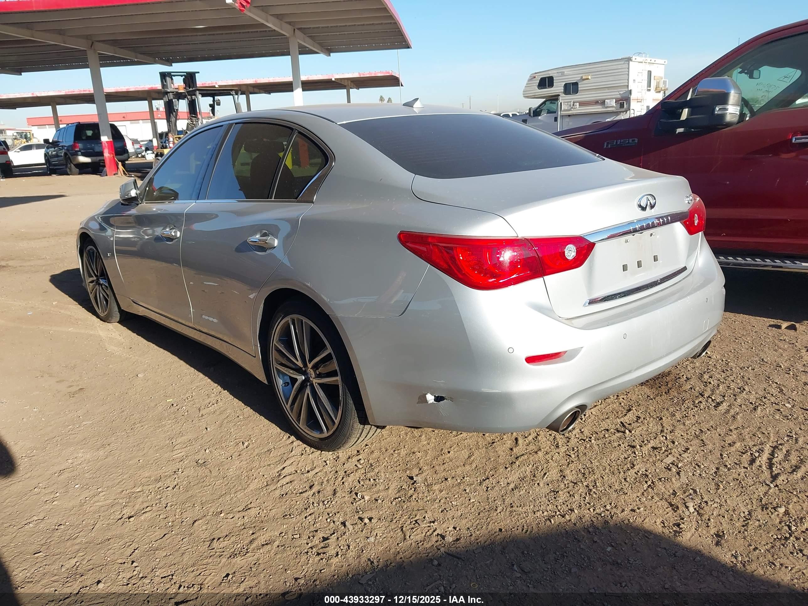 INFINITI Q50 image 3