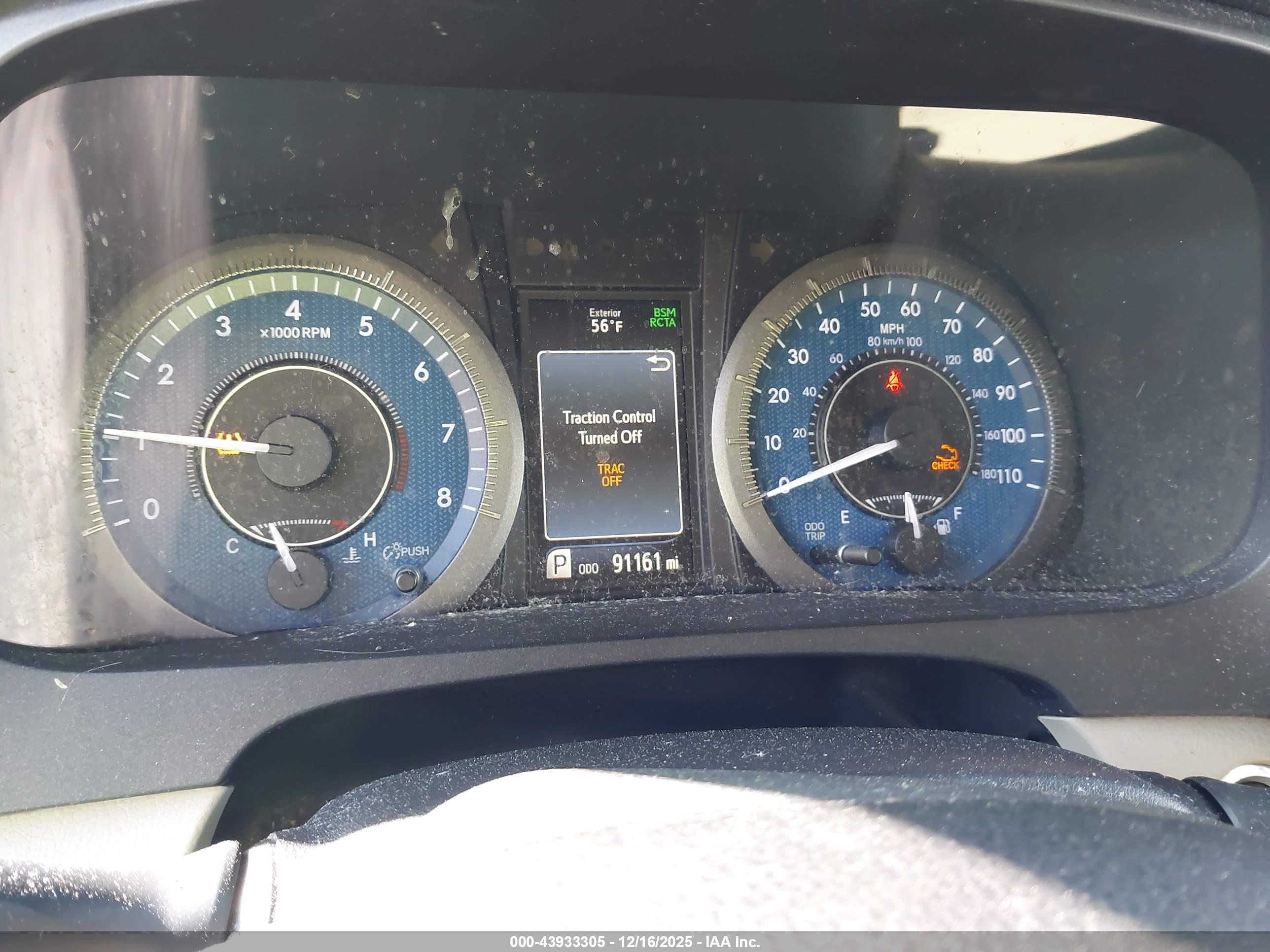 TOYOTA SIENNA image 7