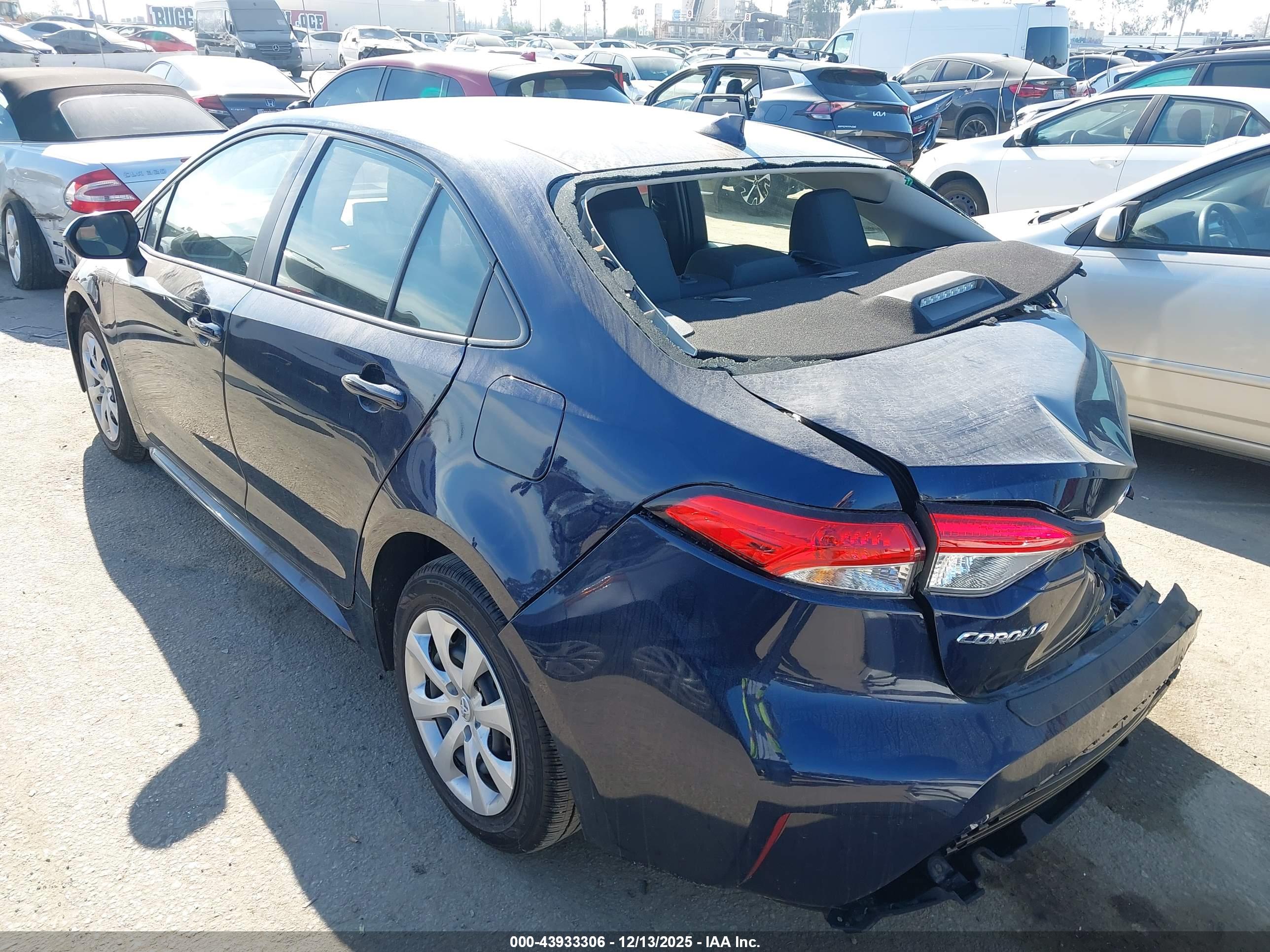 TOYOTA COROLLA image 3
