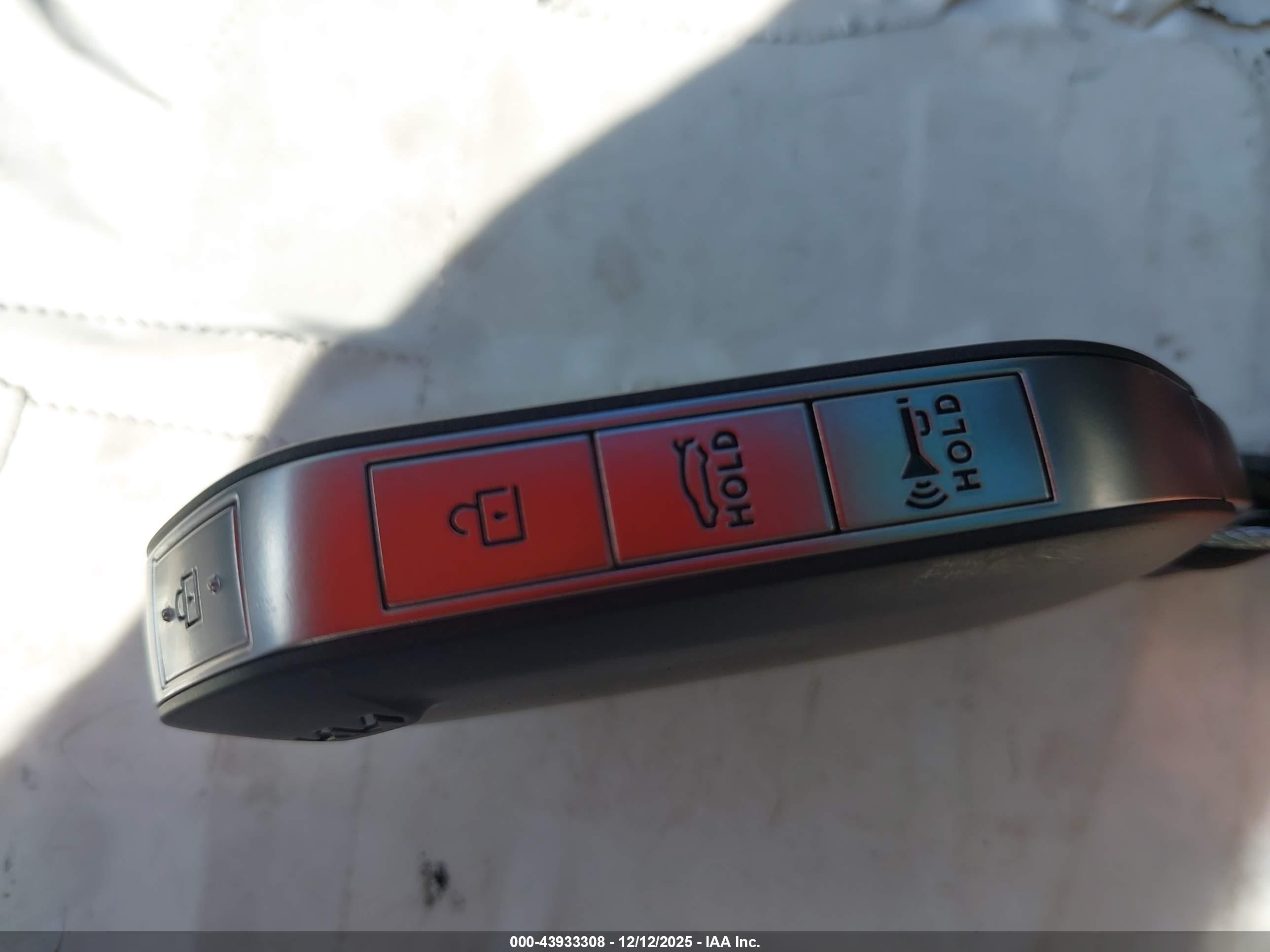 KIA K4 image 11