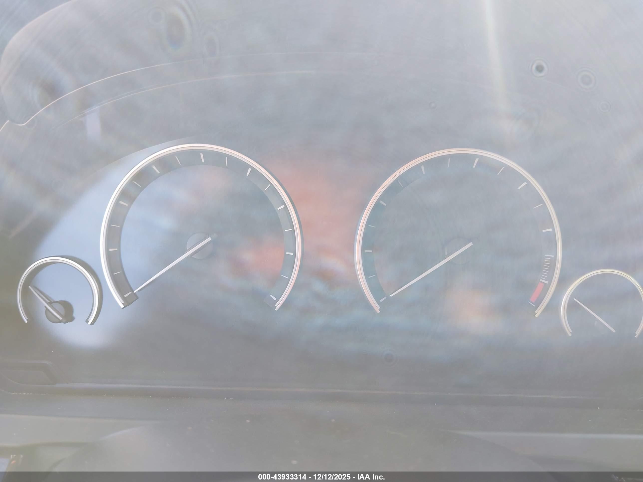 BMW 740I image 7