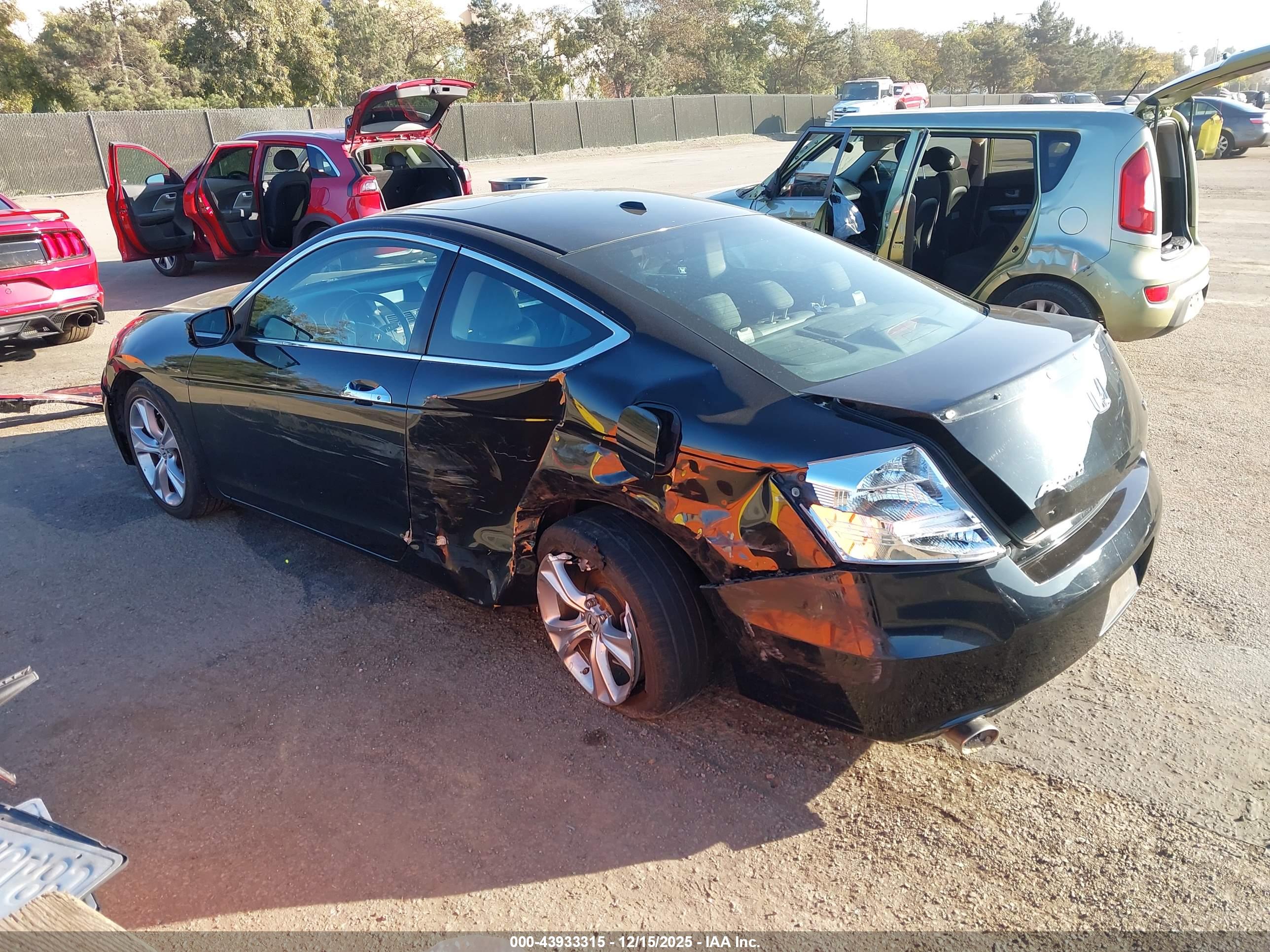 HONDA ACCORD image 3