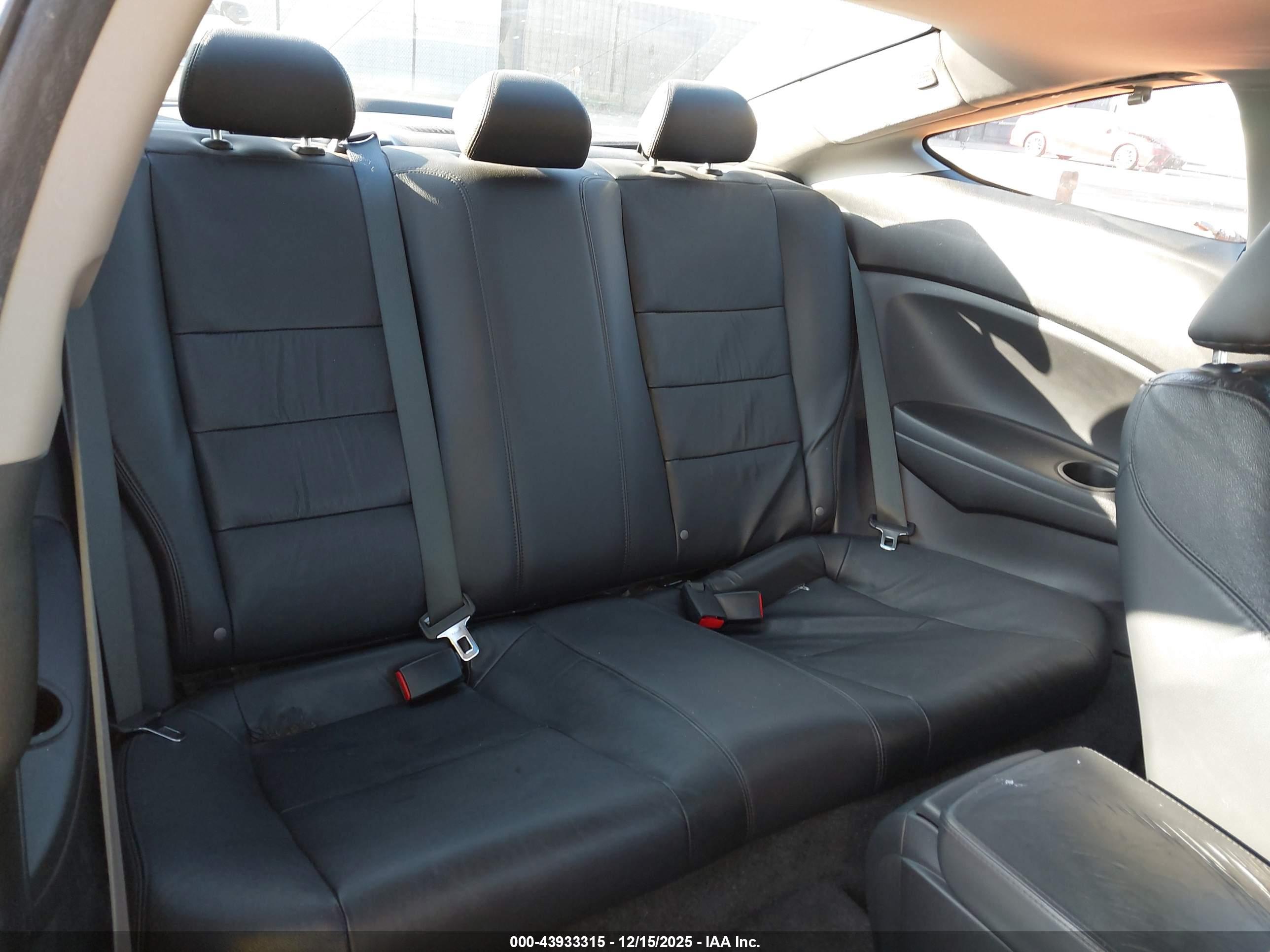 HONDA ACCORD image 8