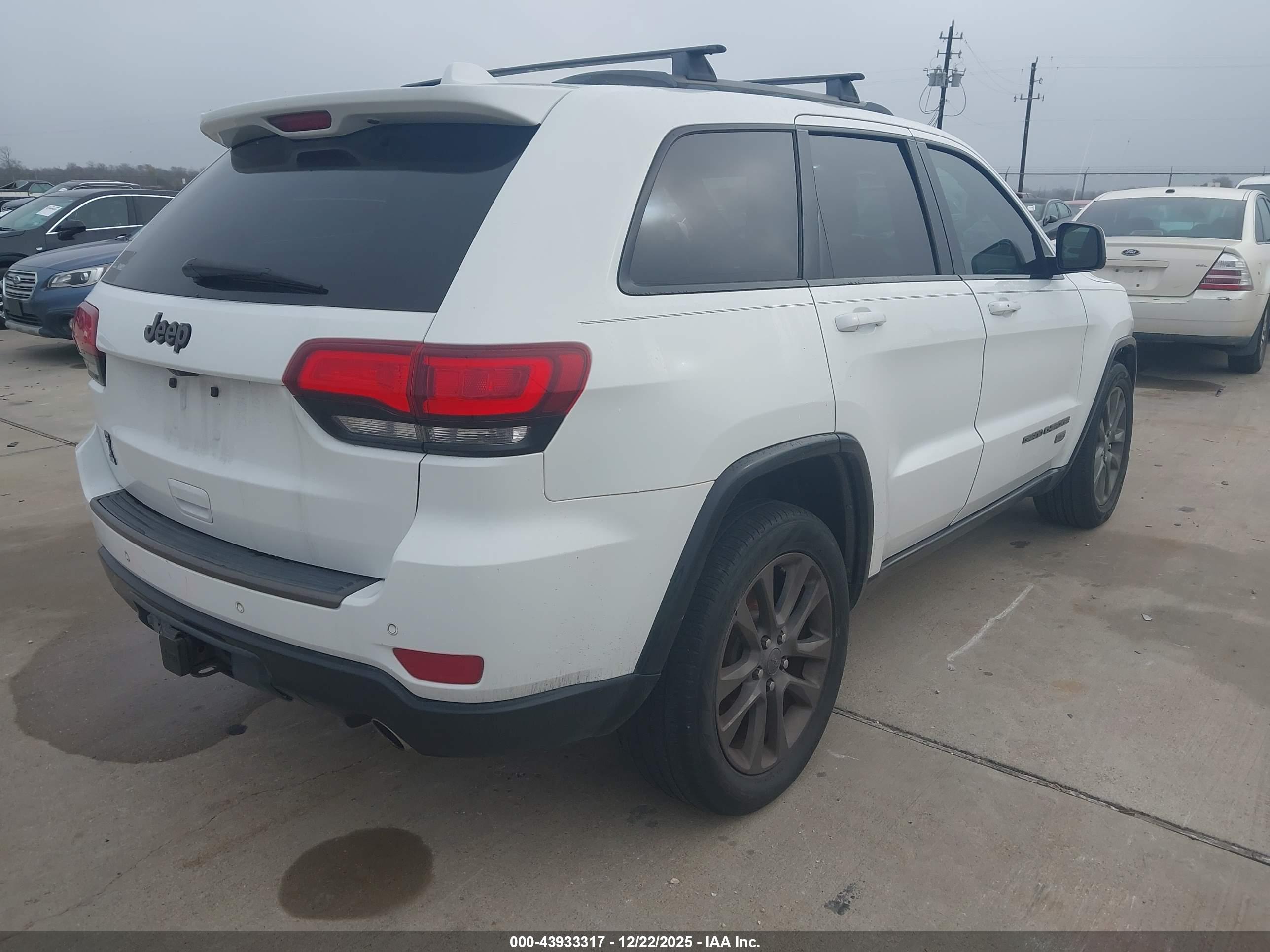 JEEP GRAND image 4