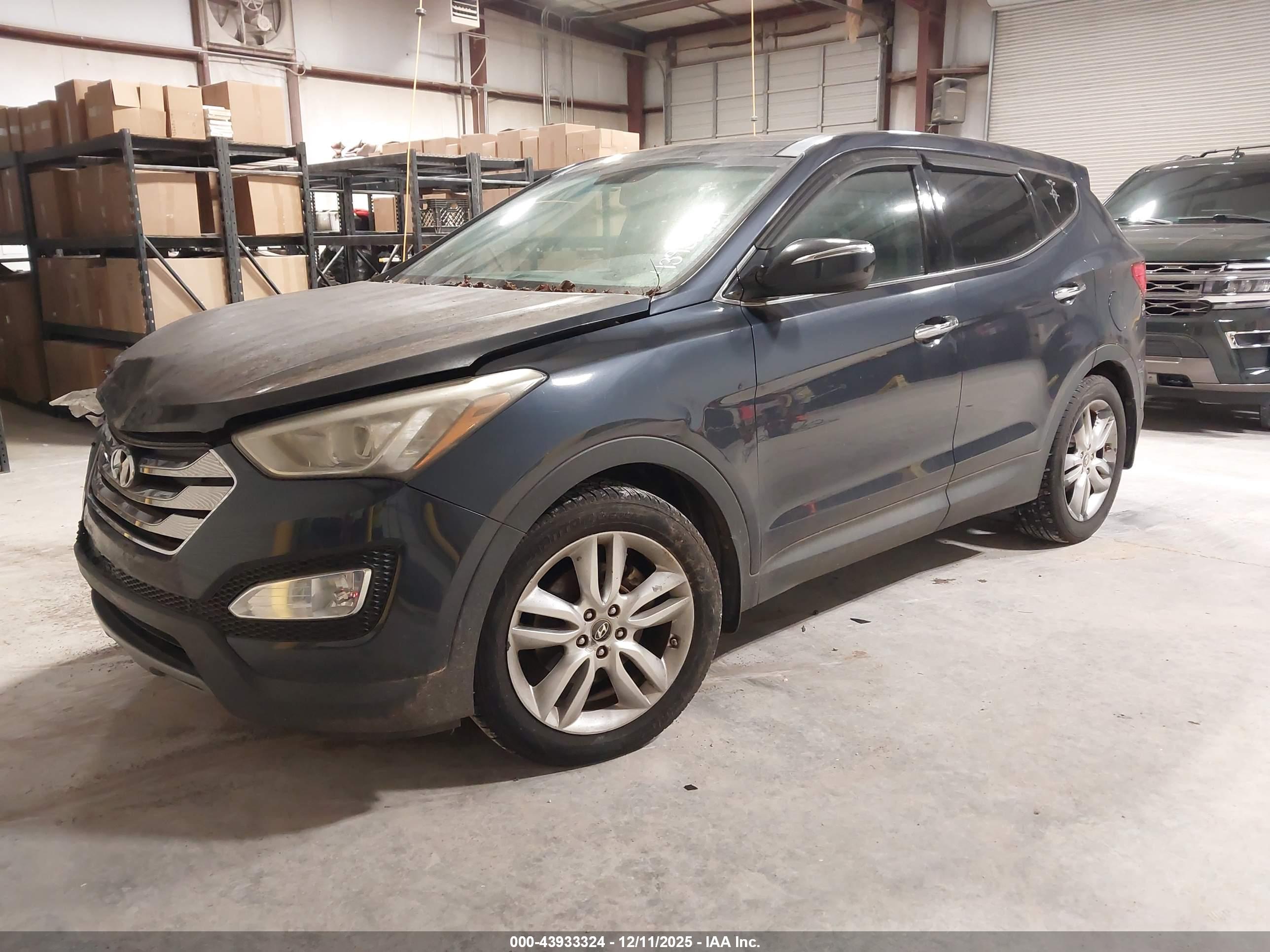HYUNDAI SANTA image 2