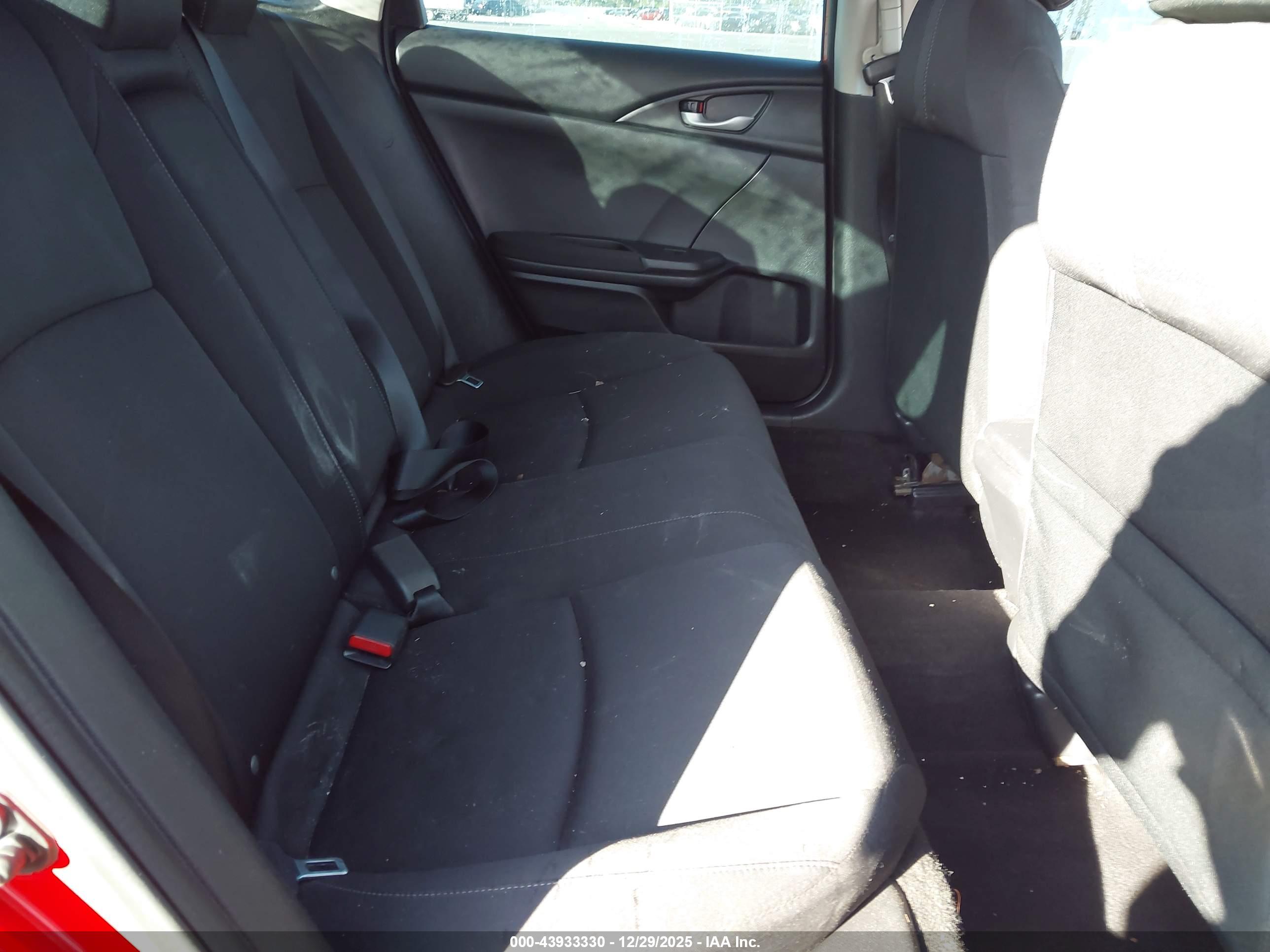 HONDA CIVIC image 8