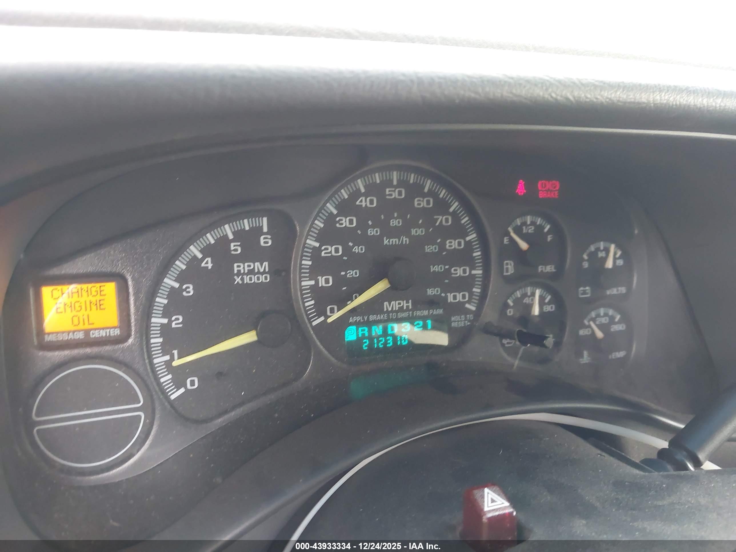 GMC SIERRA image 7