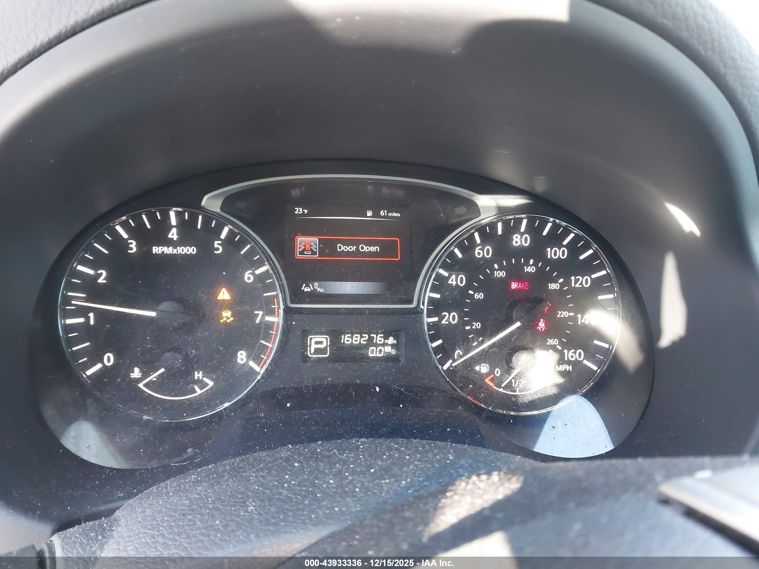NISSAN ALTIMA image 7