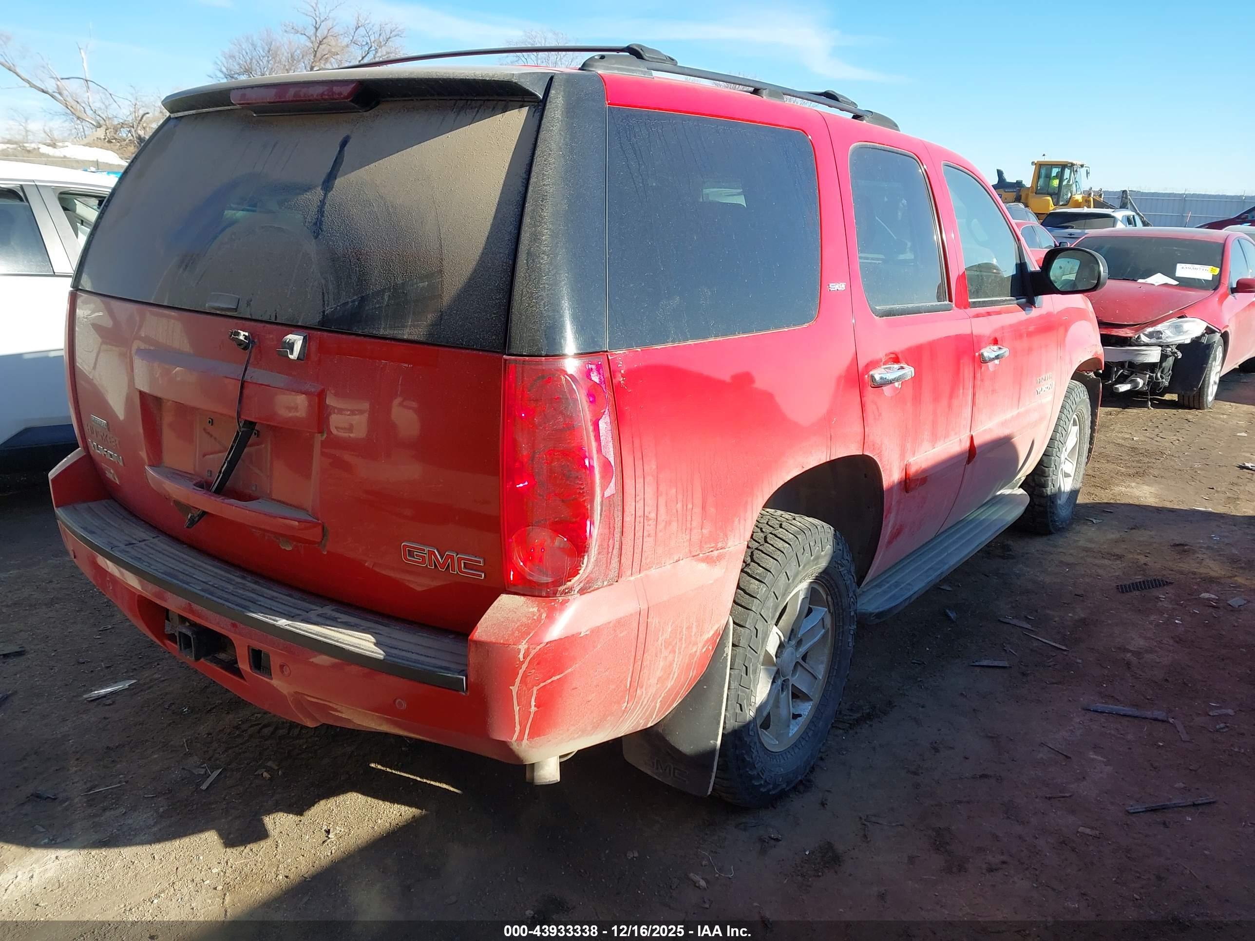 GMC YUKON image 4