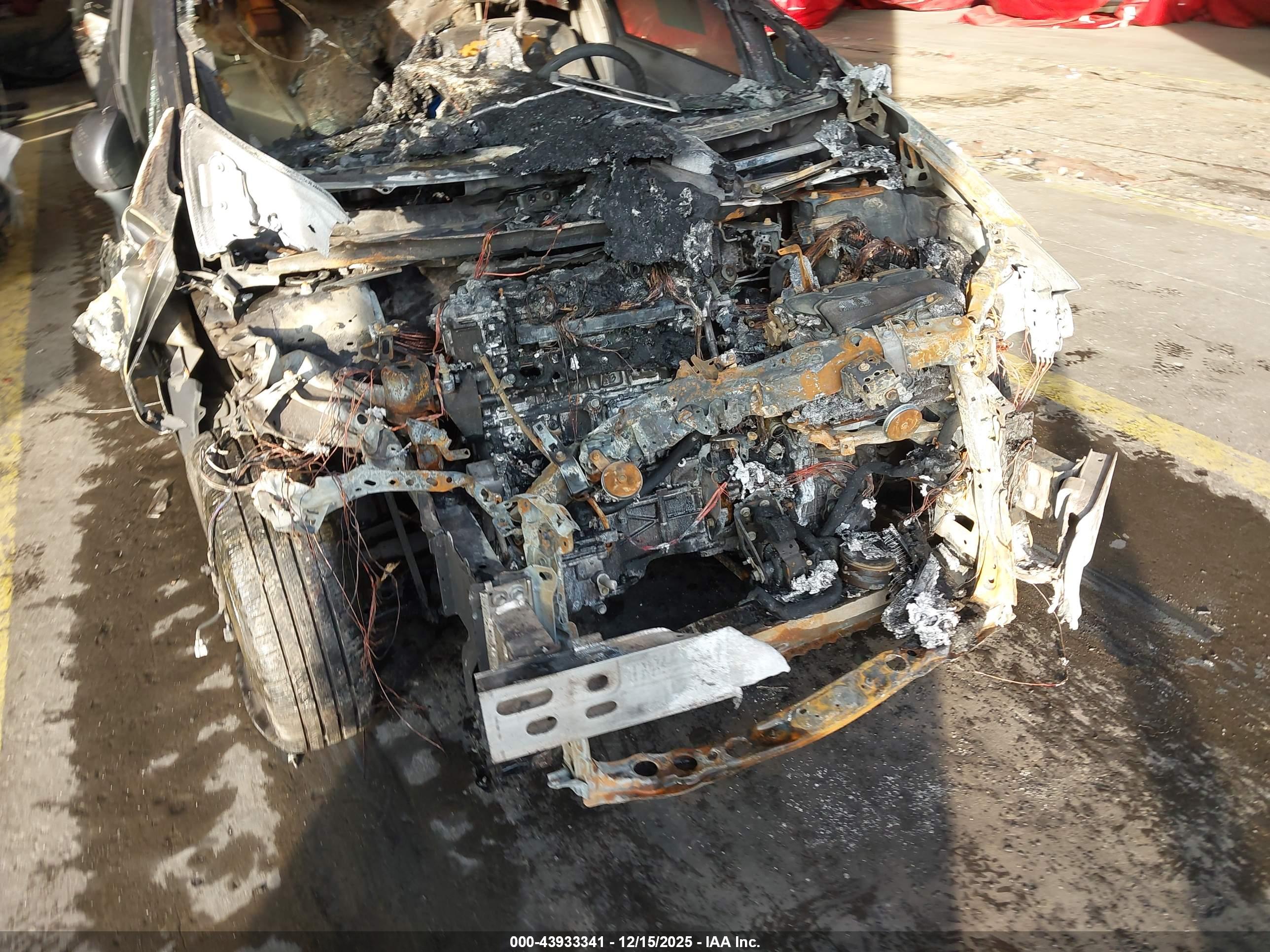 TOYOTA PRIUS image 6
