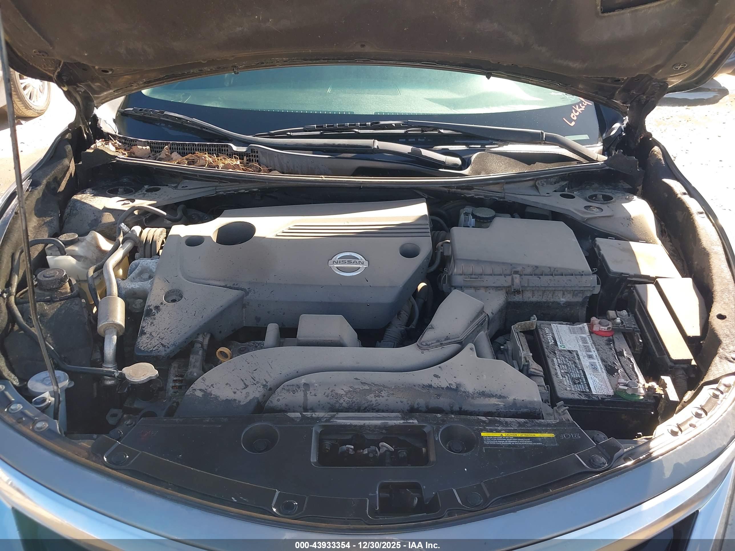NISSAN ALTIMA image 10