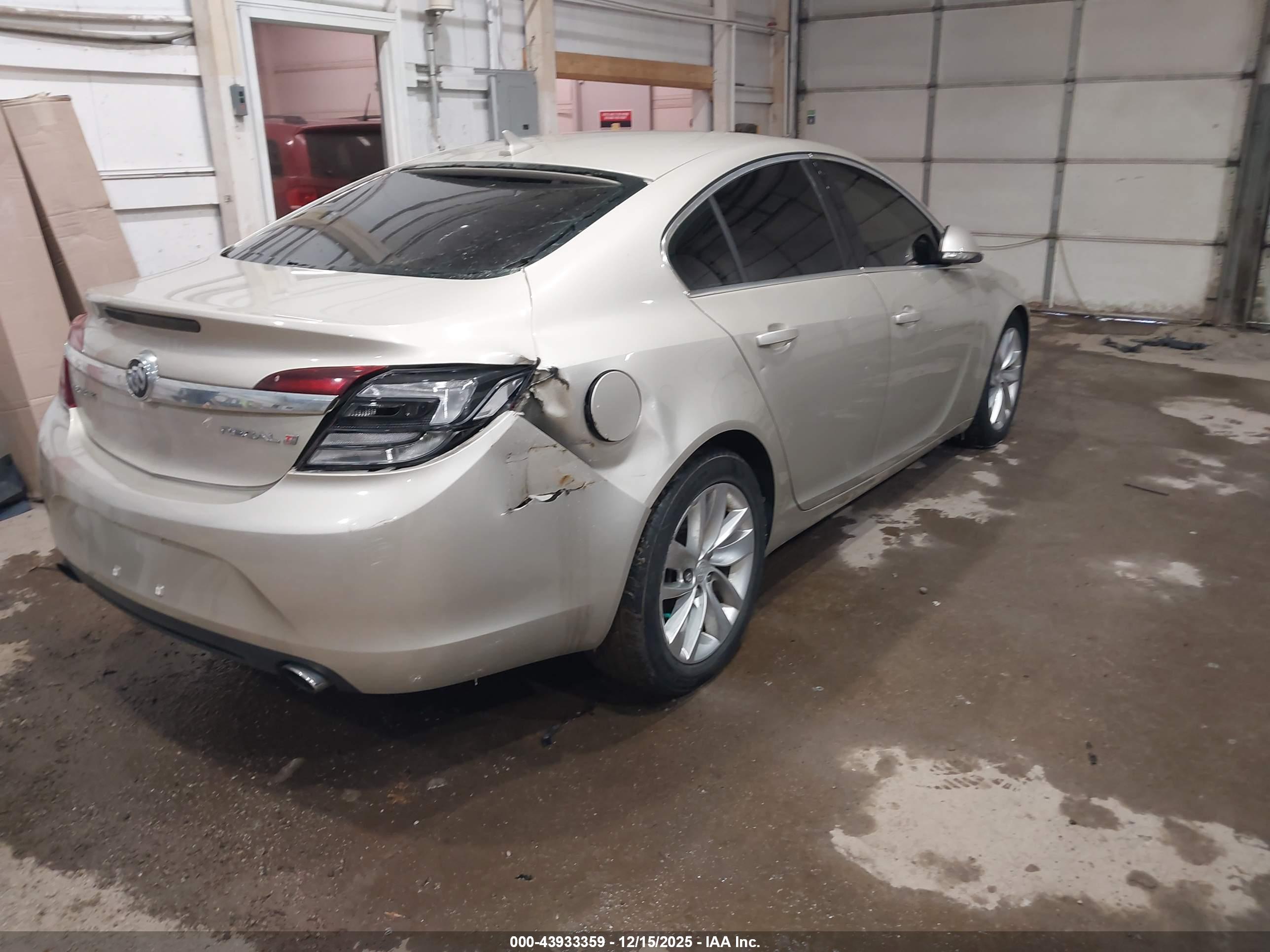 BUICK REGAL image 4