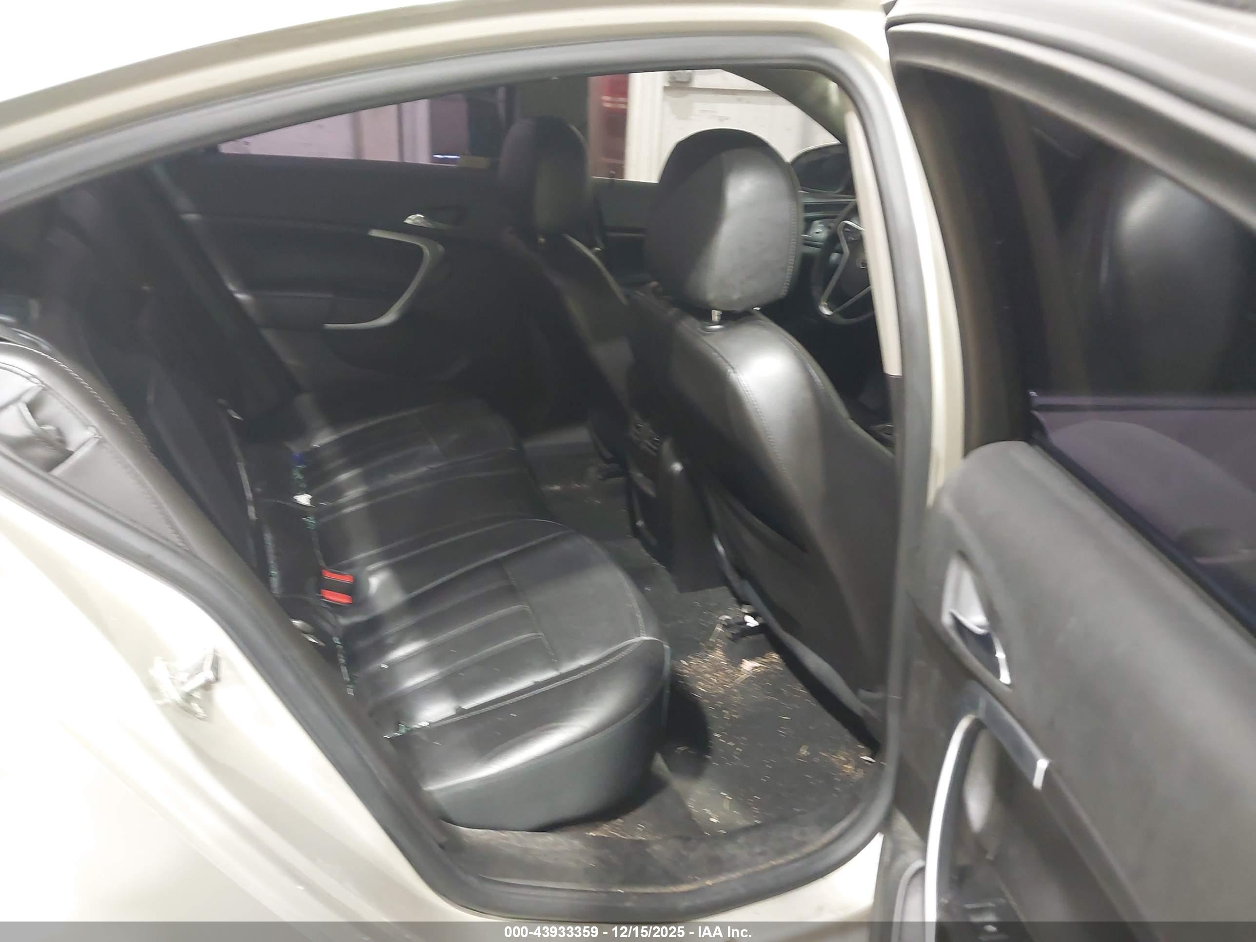 BUICK REGAL image 8