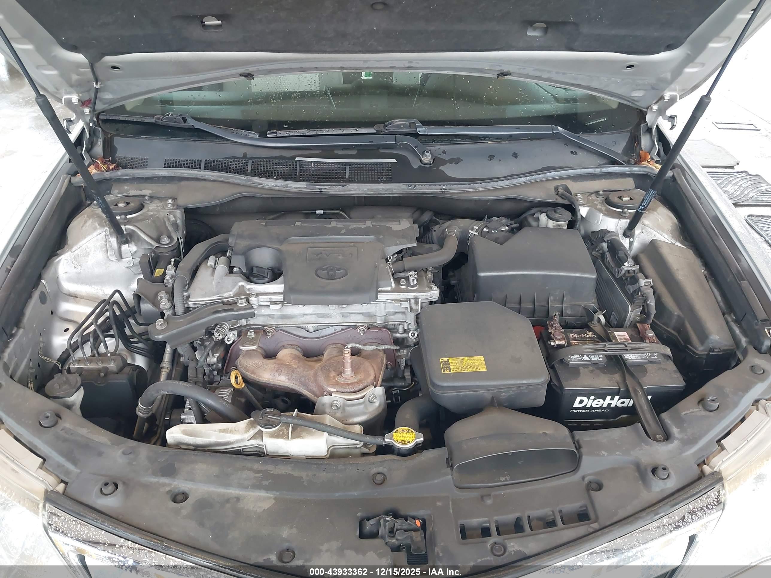 TOYOTA CAMRY image 10