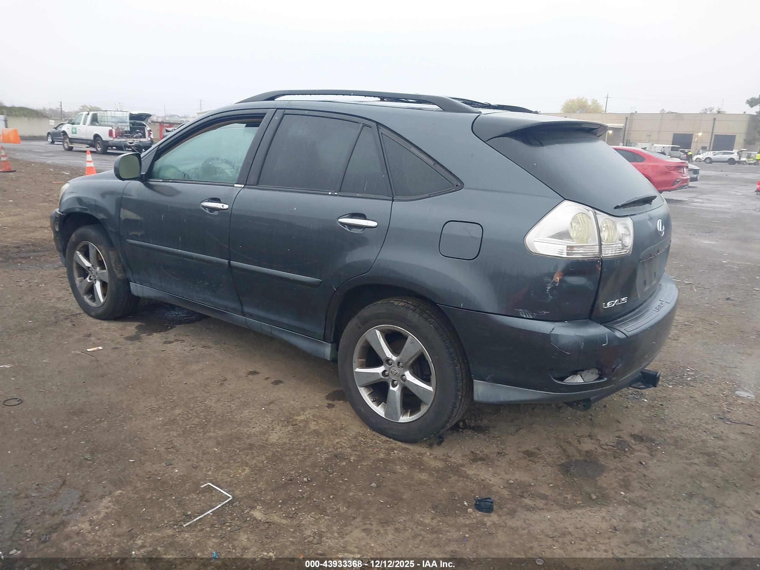 LEXUS RX image 3