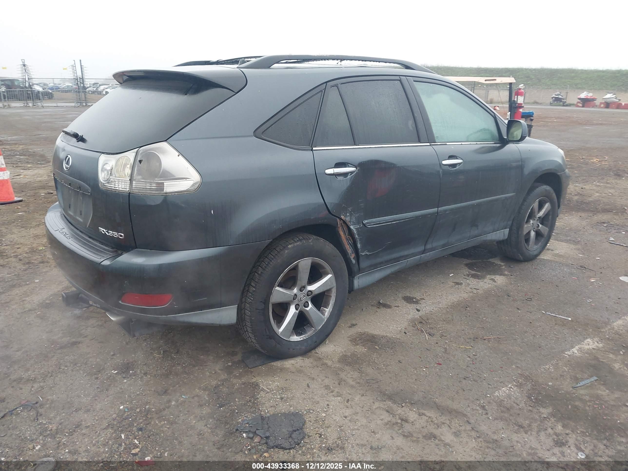 LEXUS RX image 4